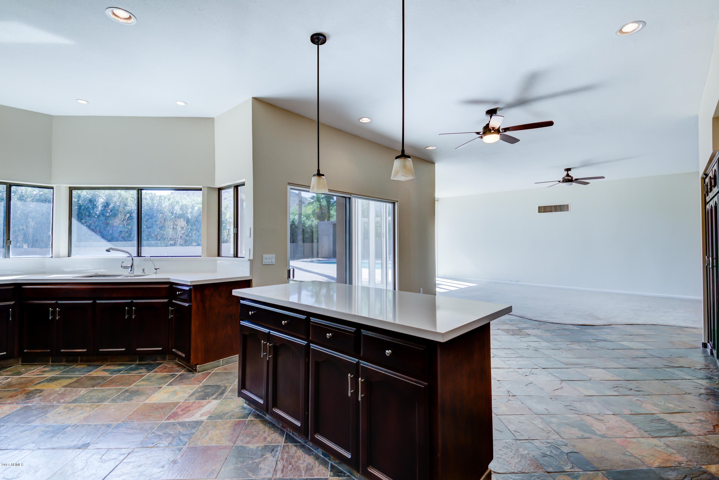 CLEARWATER HILLS PRVT ROADS & TR A - Residential