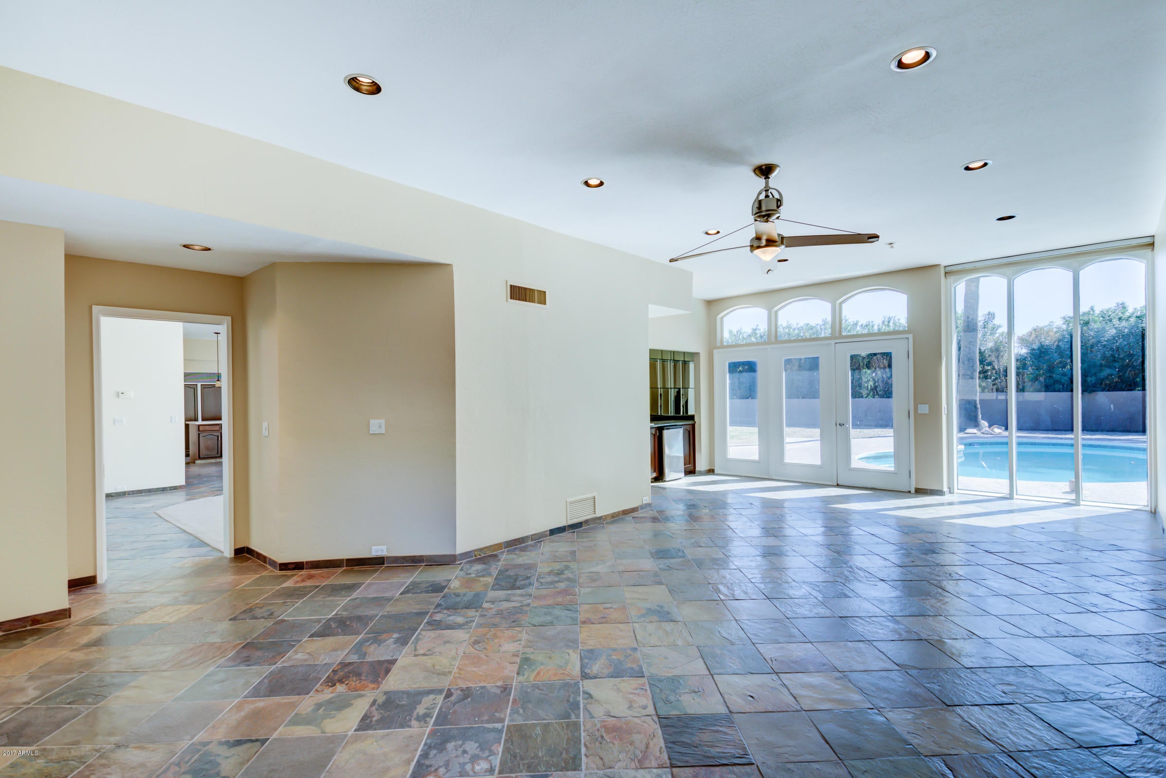 CLEARWATER HILLS PRVT ROADS & TR A - Residential