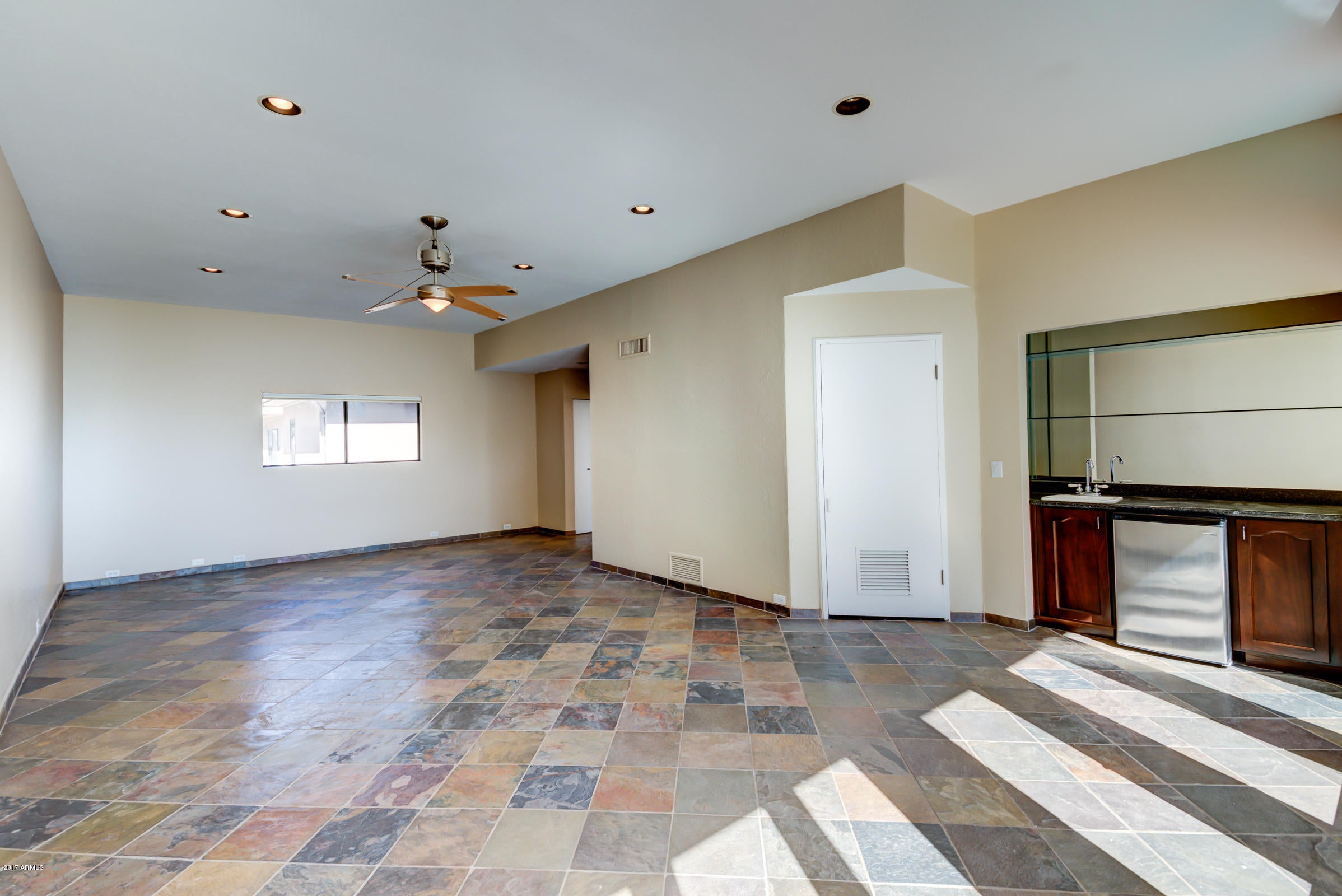 CLEARWATER HILLS PRVT ROADS & TR A - Residential