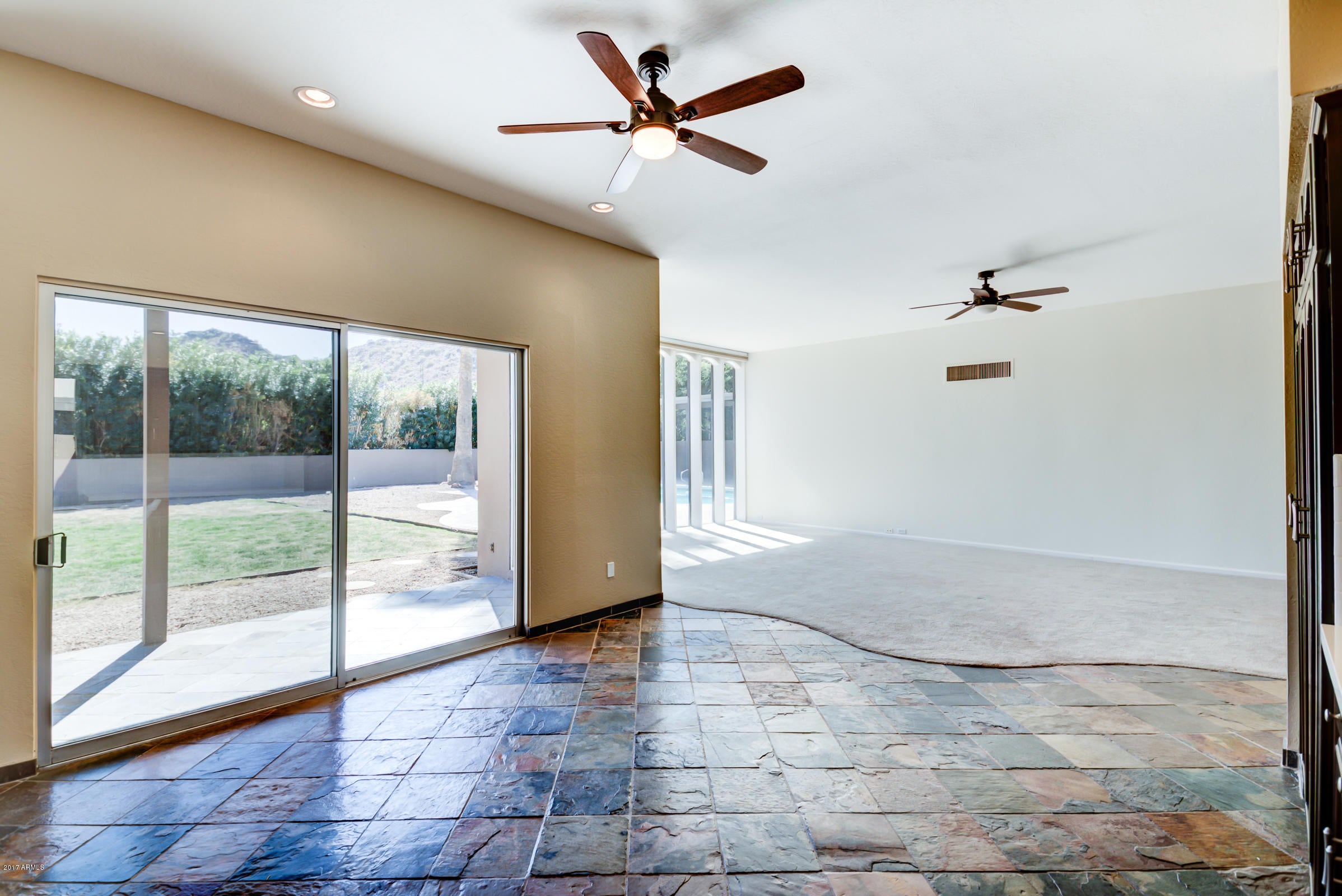 CLEARWATER HILLS PRVT ROADS & TR A - Residential