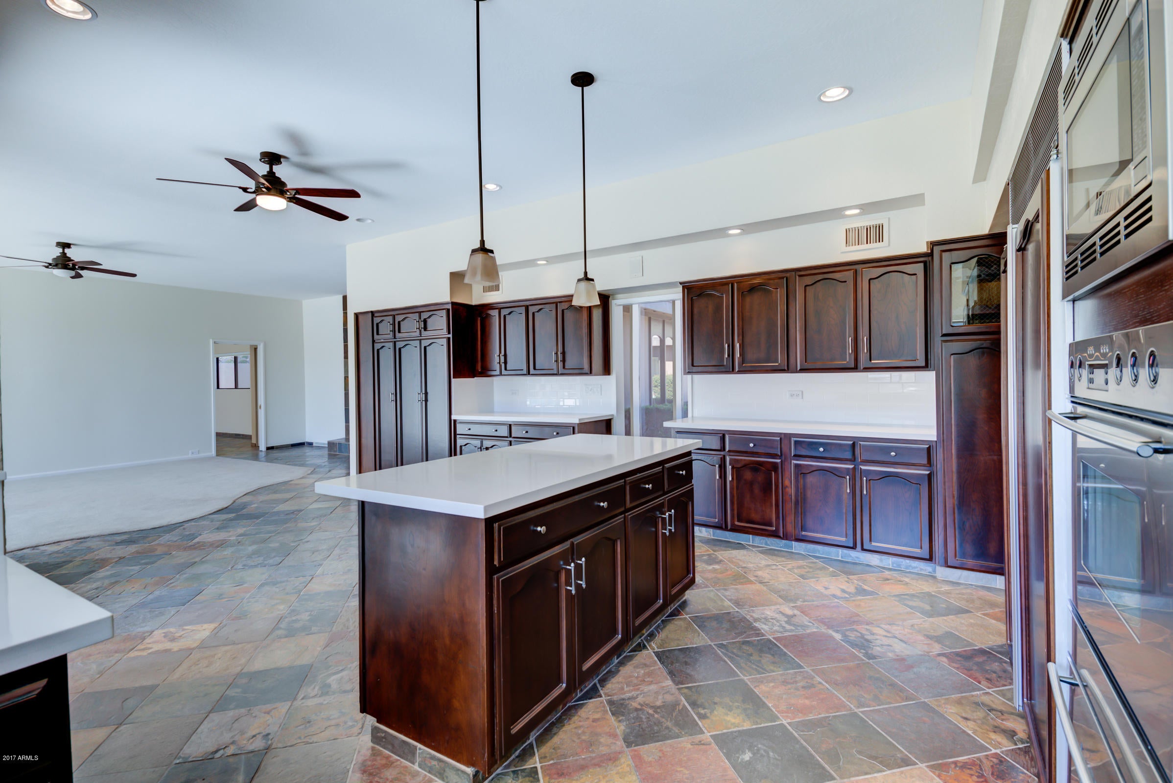 CLEARWATER HILLS PRVT ROADS & TR A - Residential