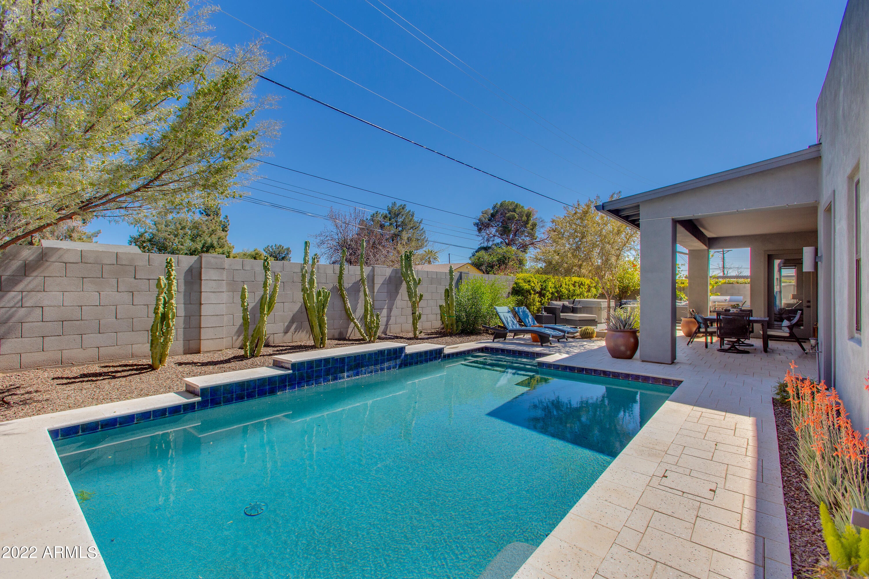 Kashton's Corner - Residential