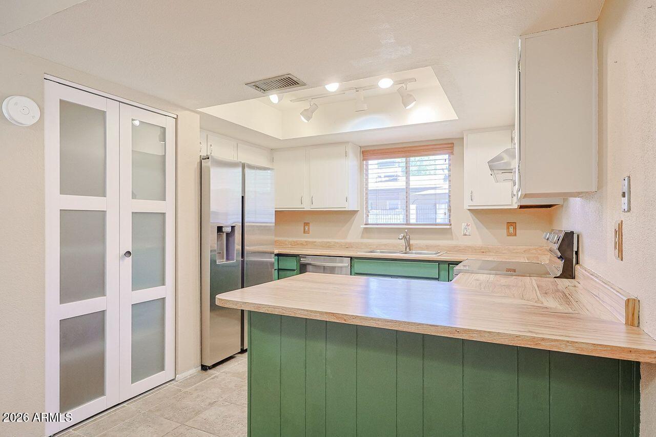 BELLAIR TOWNHOUSES UNIT 1 - Residential