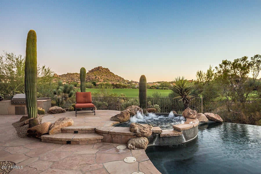 PINNACLE CANYON AT TROON NORTH UNIT 1 - Residential