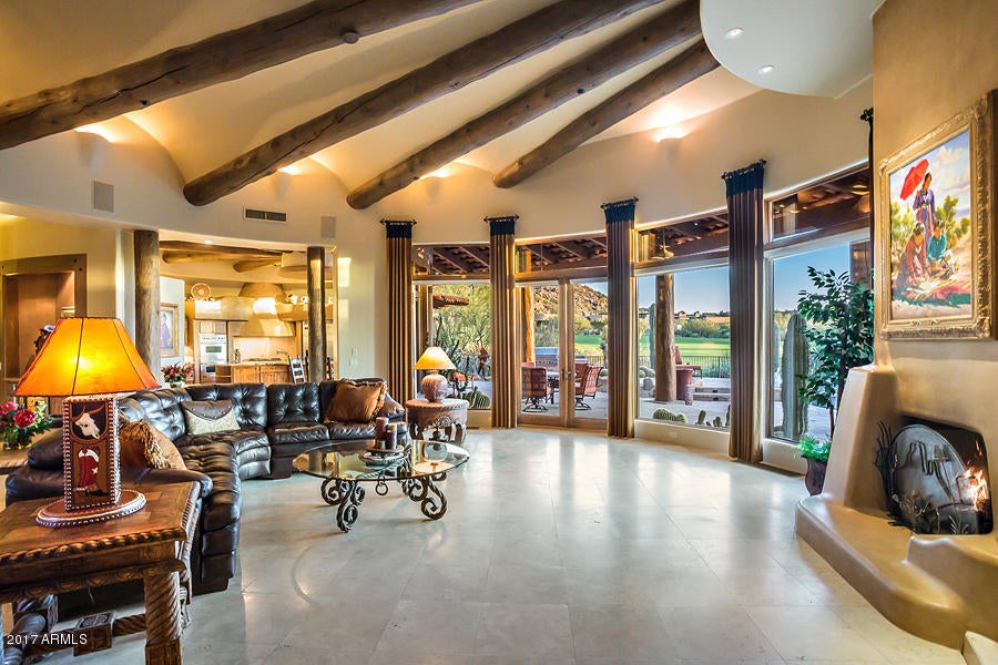 PINNACLE CANYON AT TROON NORTH UNIT 1 - Residential