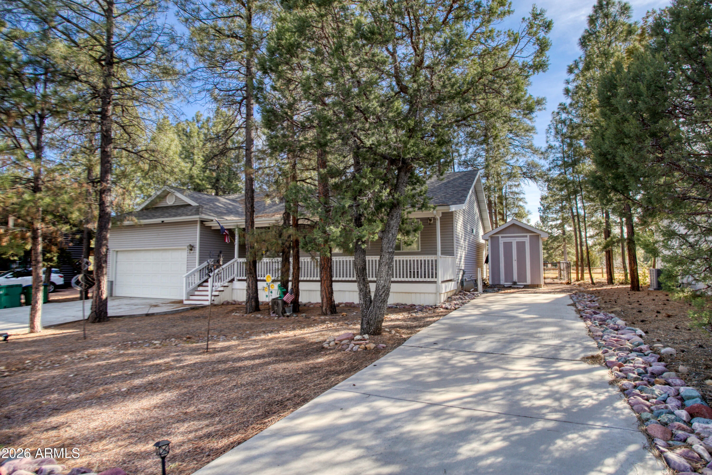 SHOW LOW GOLF & COUNTRY CLUB ESTATES - Residential
