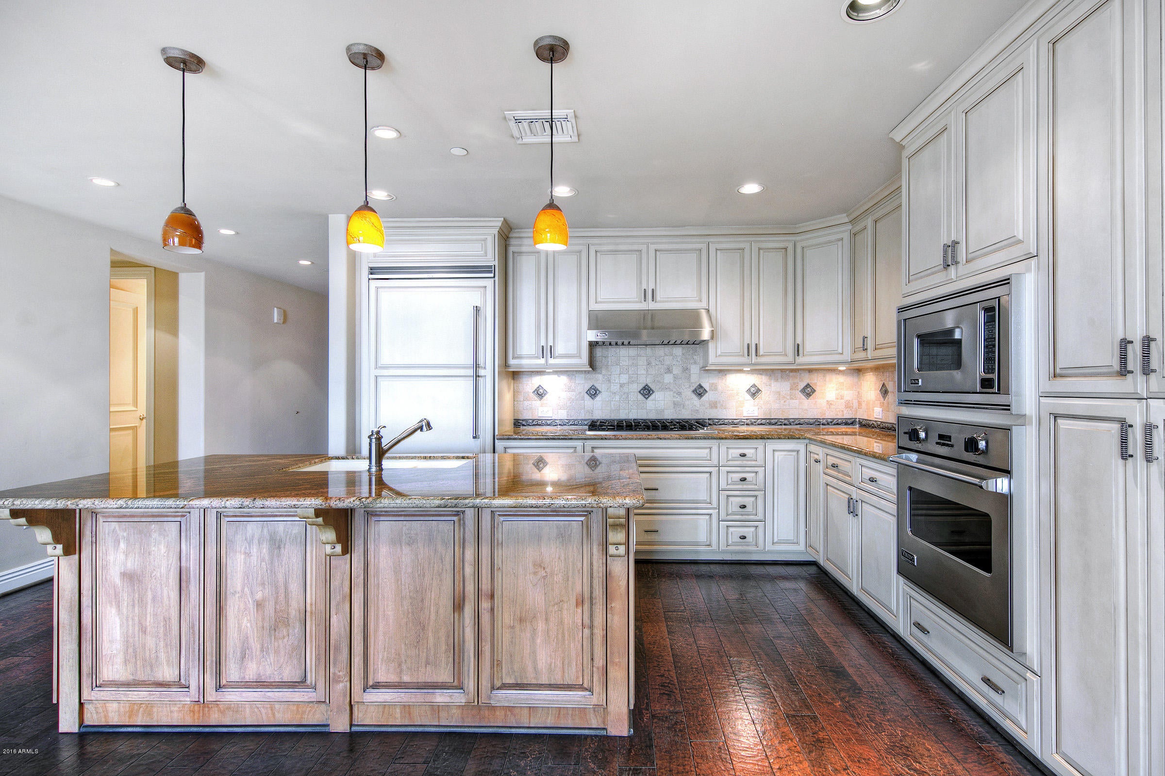 SCOTTSDALE WATERFRONT RESIDENCES CONDOMINIUM - Residential