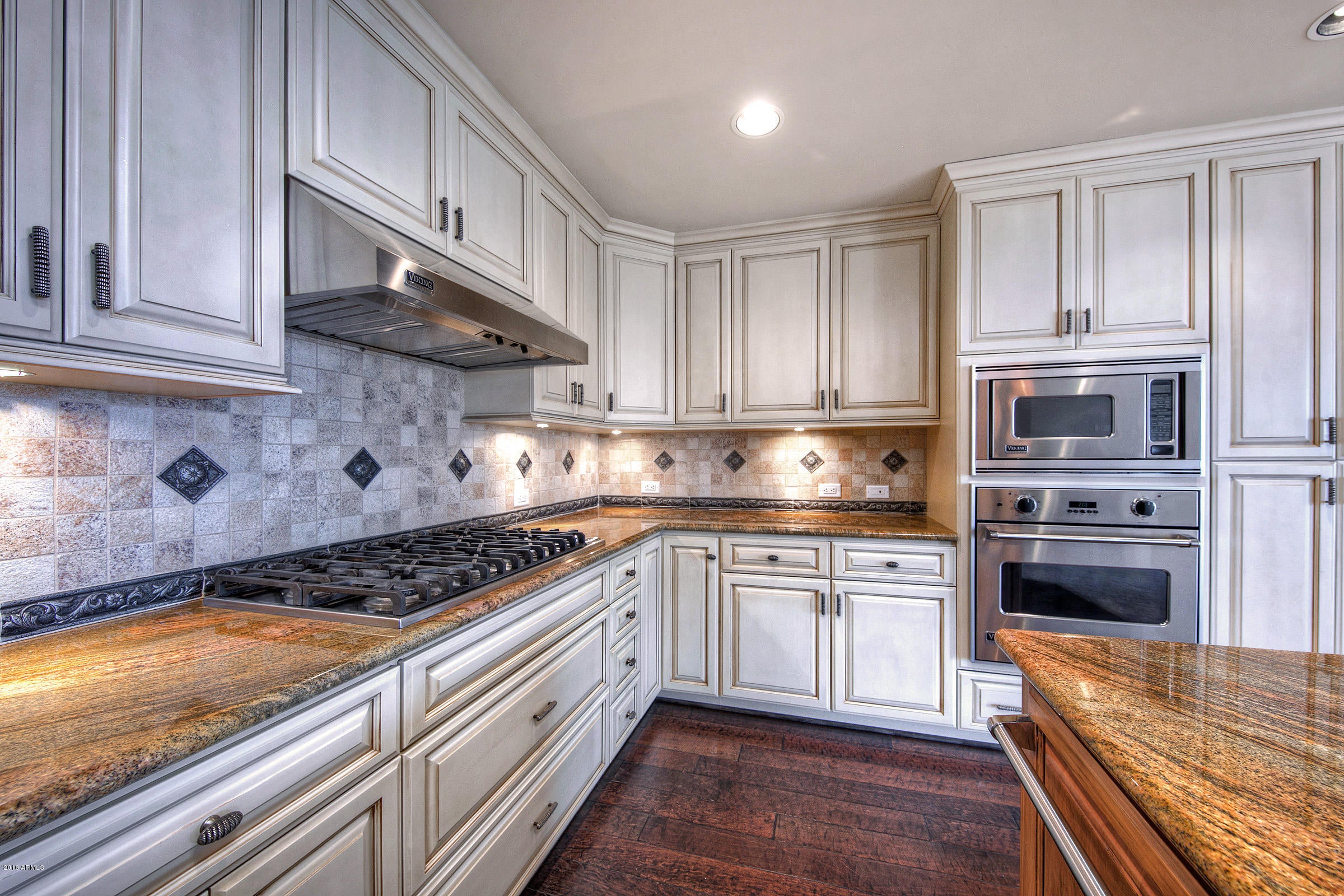 SCOTTSDALE WATERFRONT RESIDENCES CONDOMINIUM - Residential