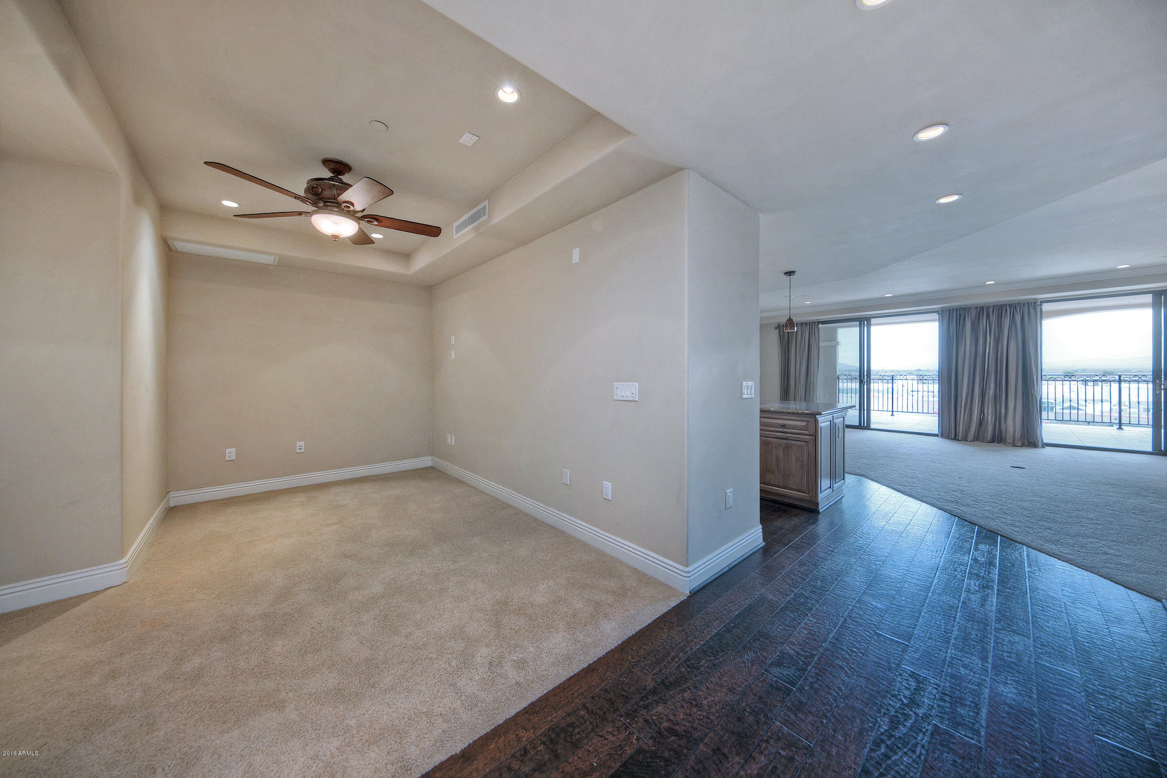 SCOTTSDALE WATERFRONT RESIDENCES CONDOMINIUM - Residential