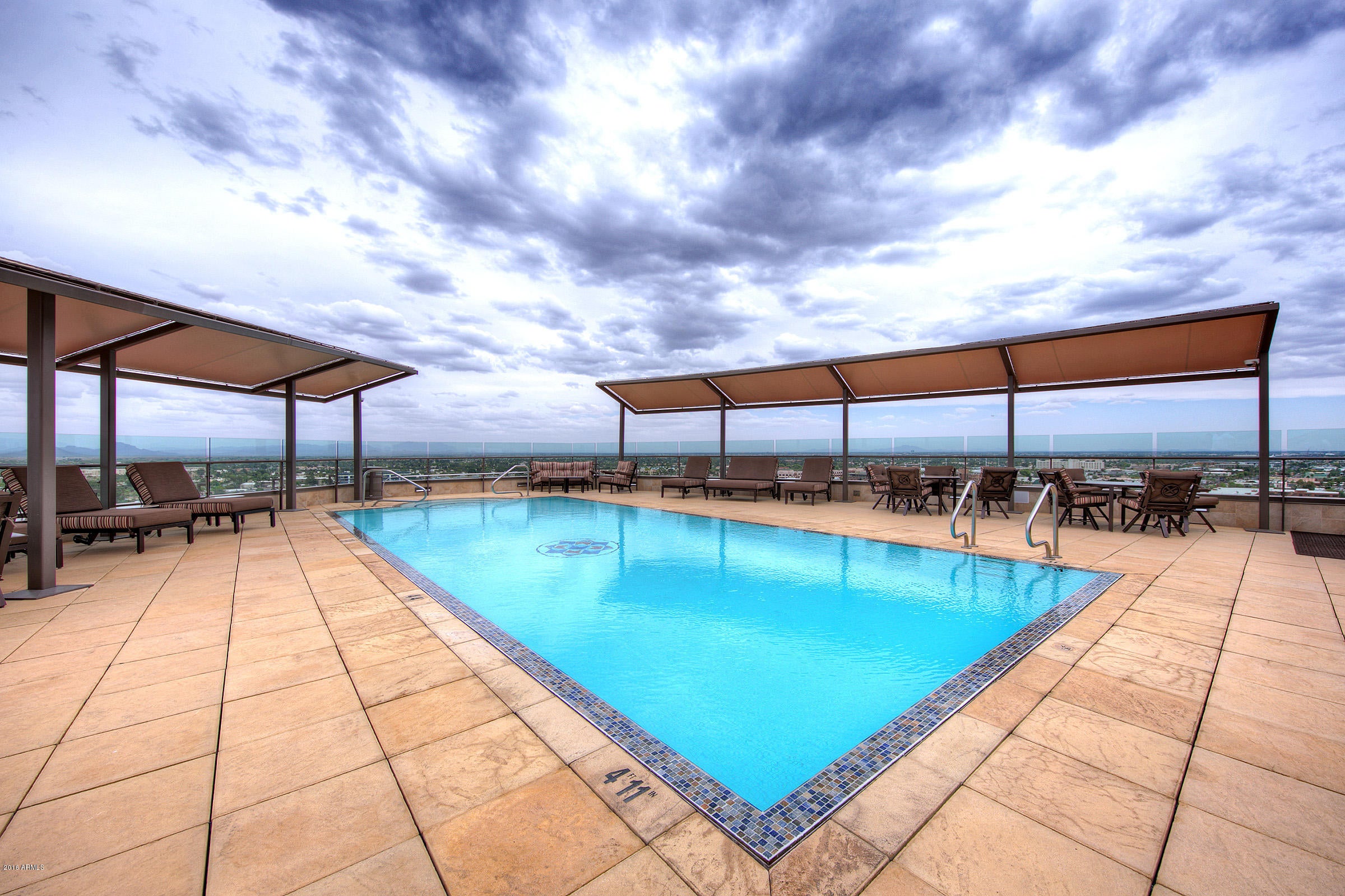 SCOTTSDALE WATERFRONT RESIDENCES CONDOMINIUM - Residential