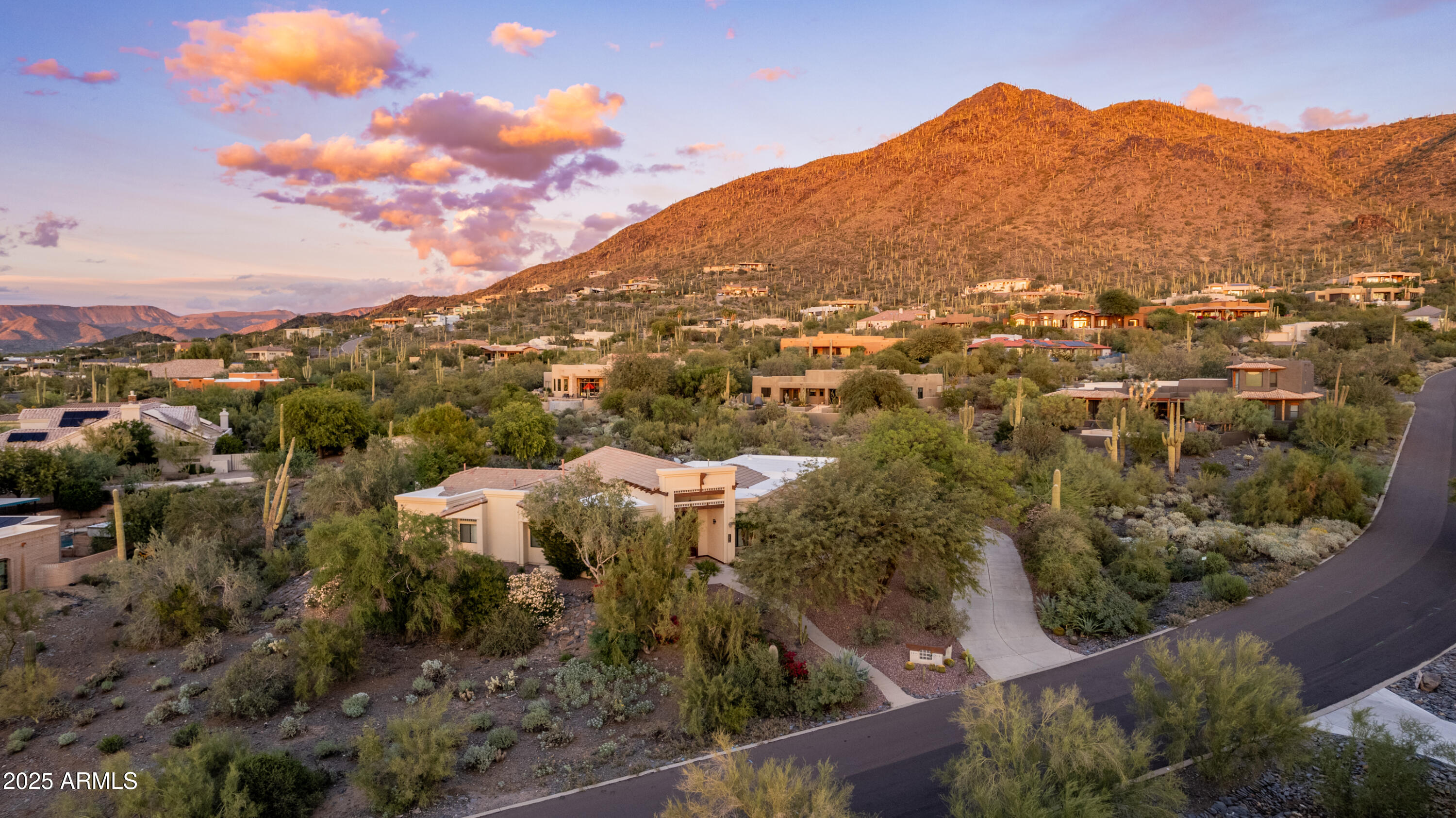 CAREFREE SENTINEL ROCK ESTATES 2 LOT 63-133 - Residential