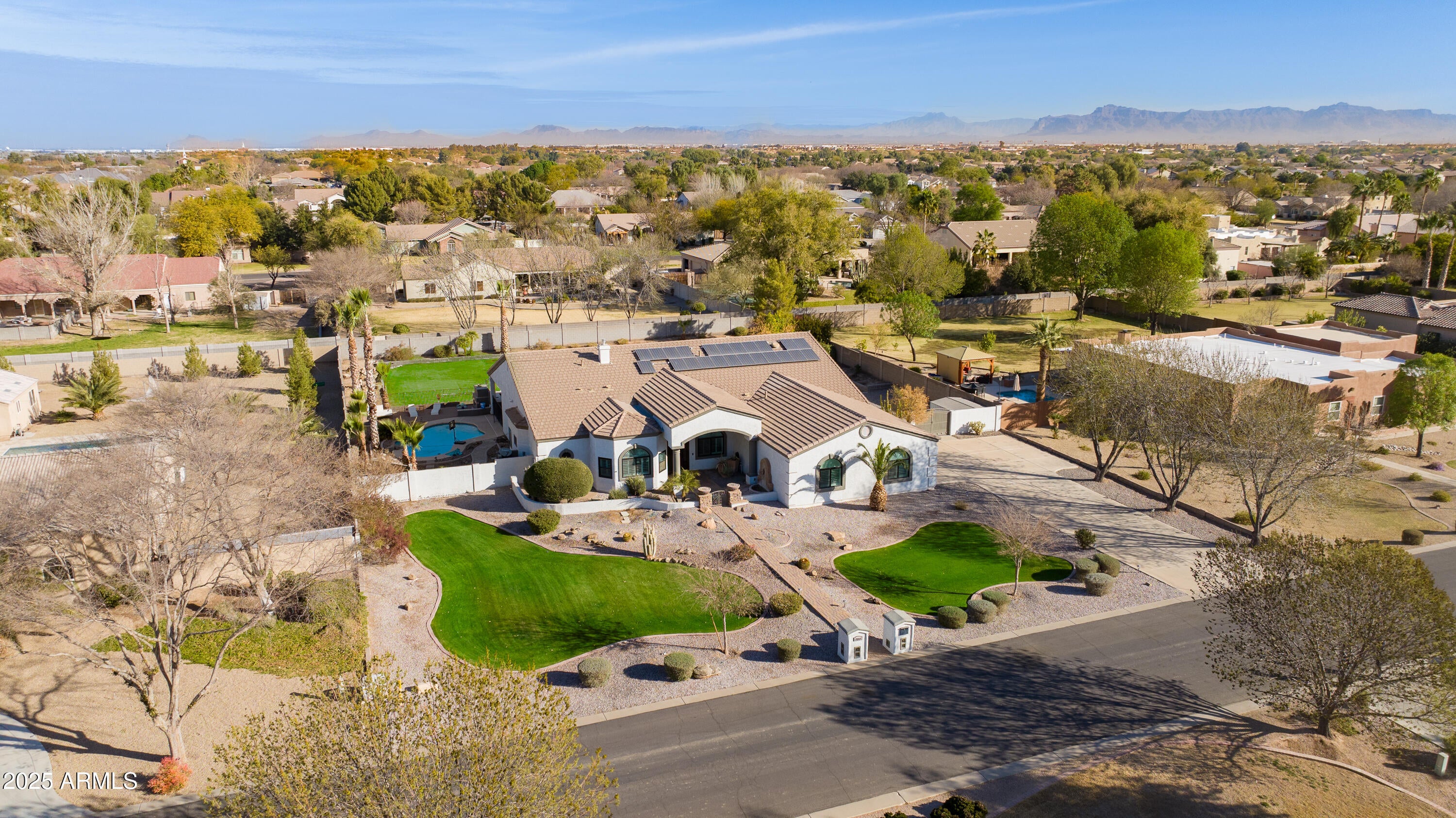 CIRCLE G AT QUEEN CREEK UNIT 1 - Residential