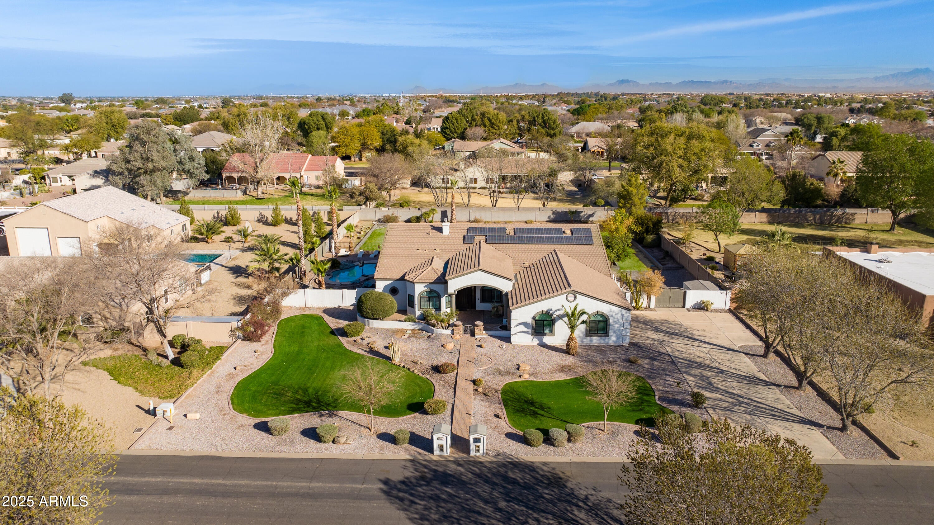 CIRCLE G AT QUEEN CREEK UNIT 1 - Residential