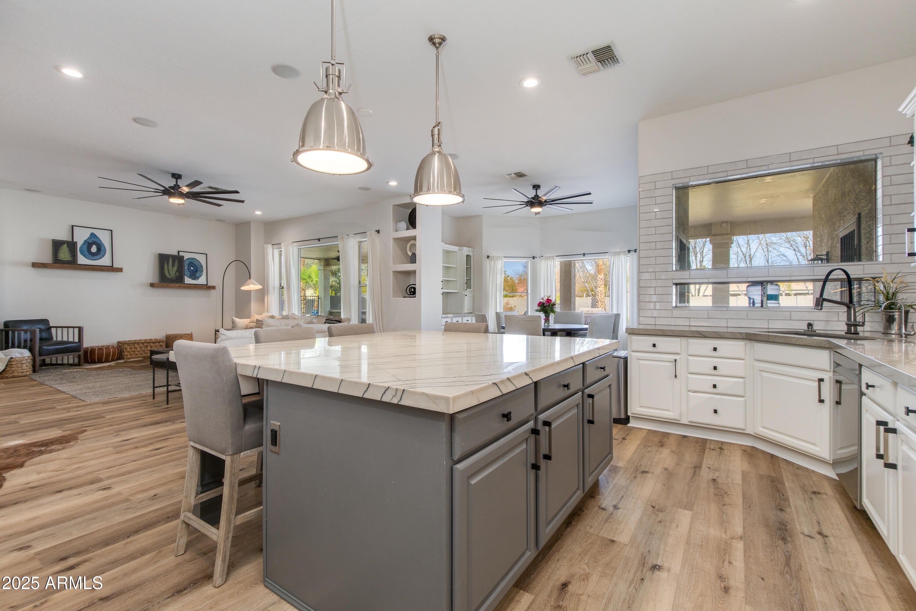 CIRCLE G AT QUEEN CREEK UNIT 1 - Residential
