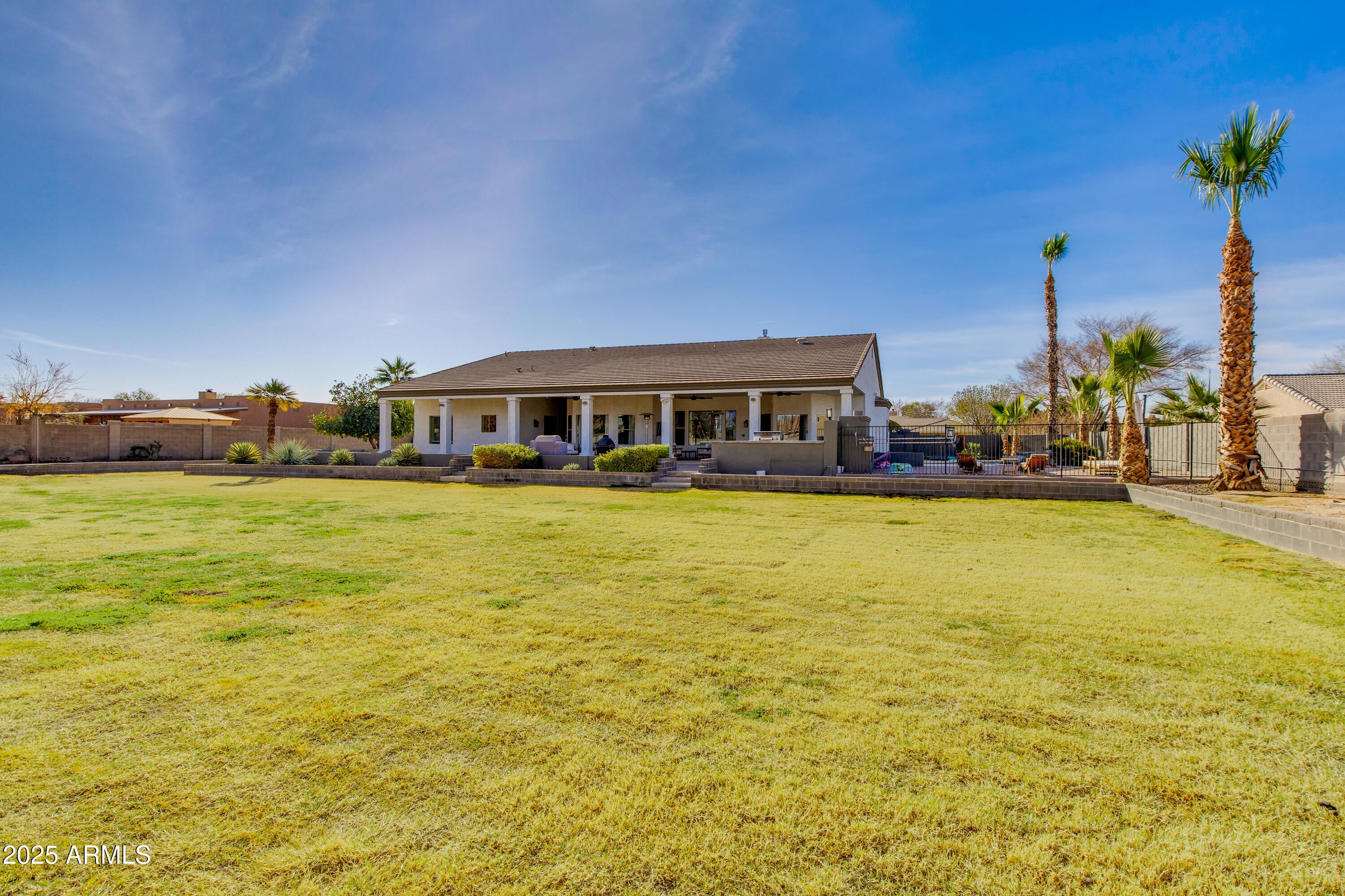 CIRCLE G AT QUEEN CREEK UNIT 1 - Residential