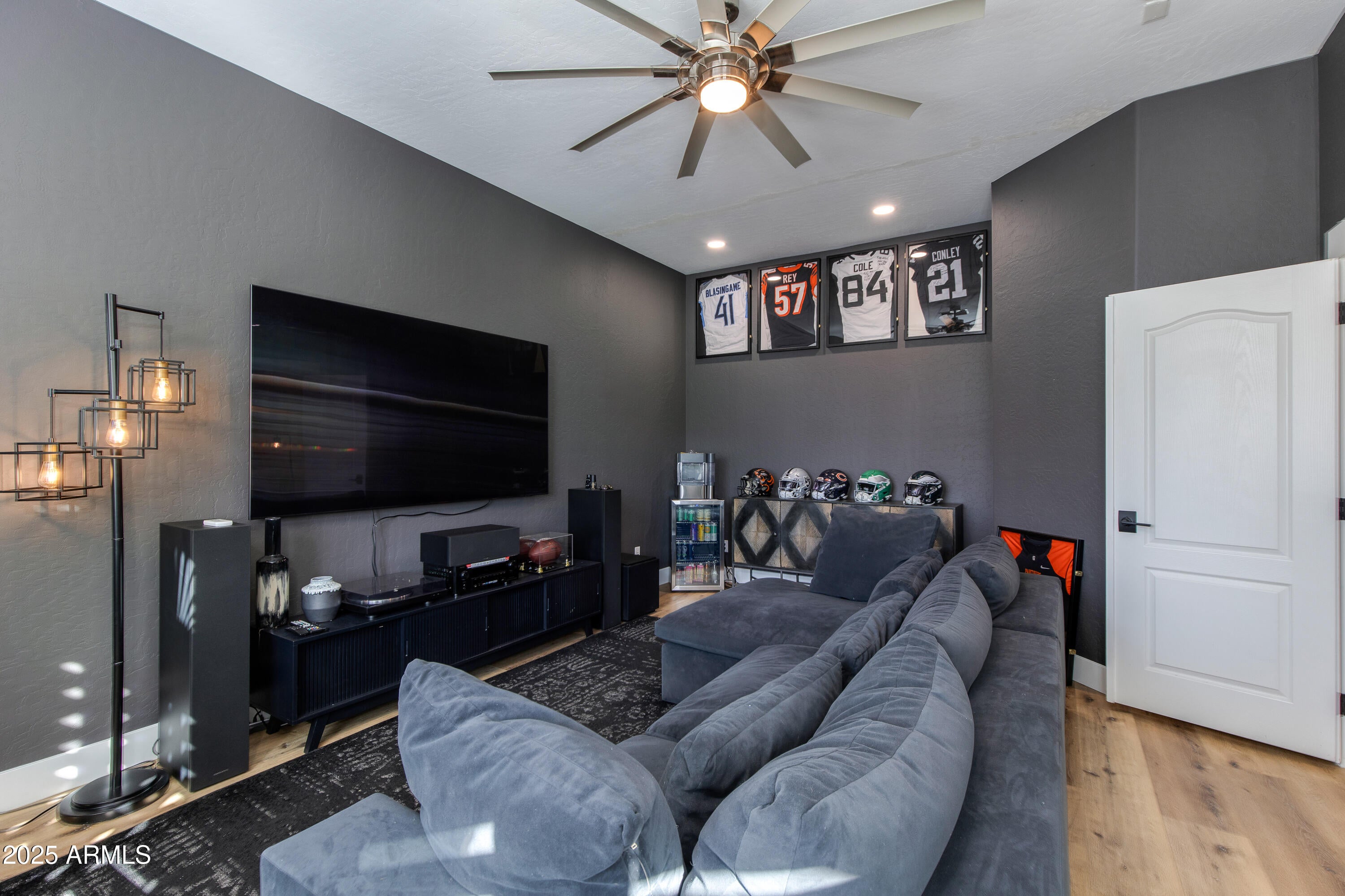 CIRCLE G AT QUEEN CREEK UNIT 1 - Residential