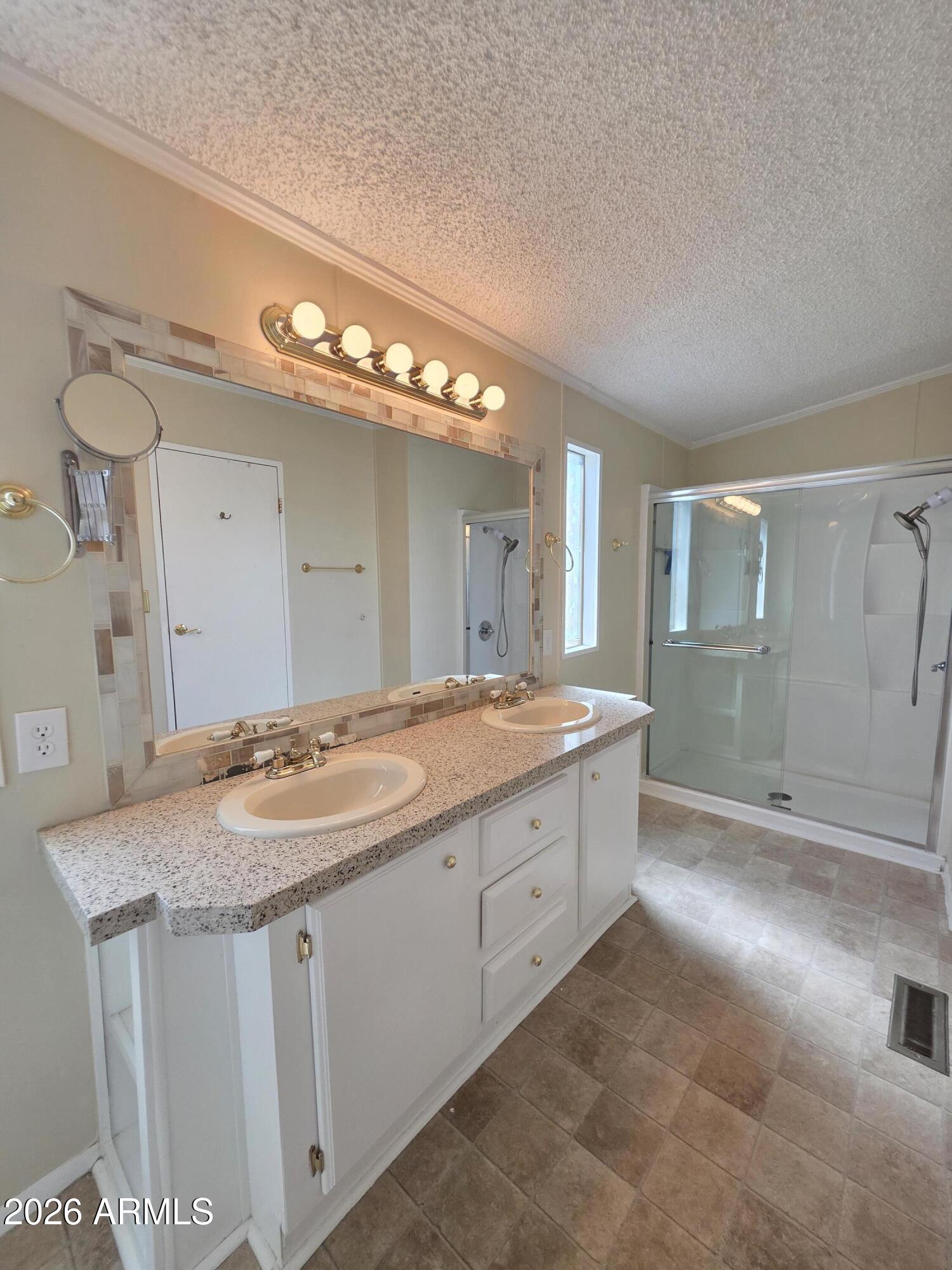 Boulder Ridge - Residential