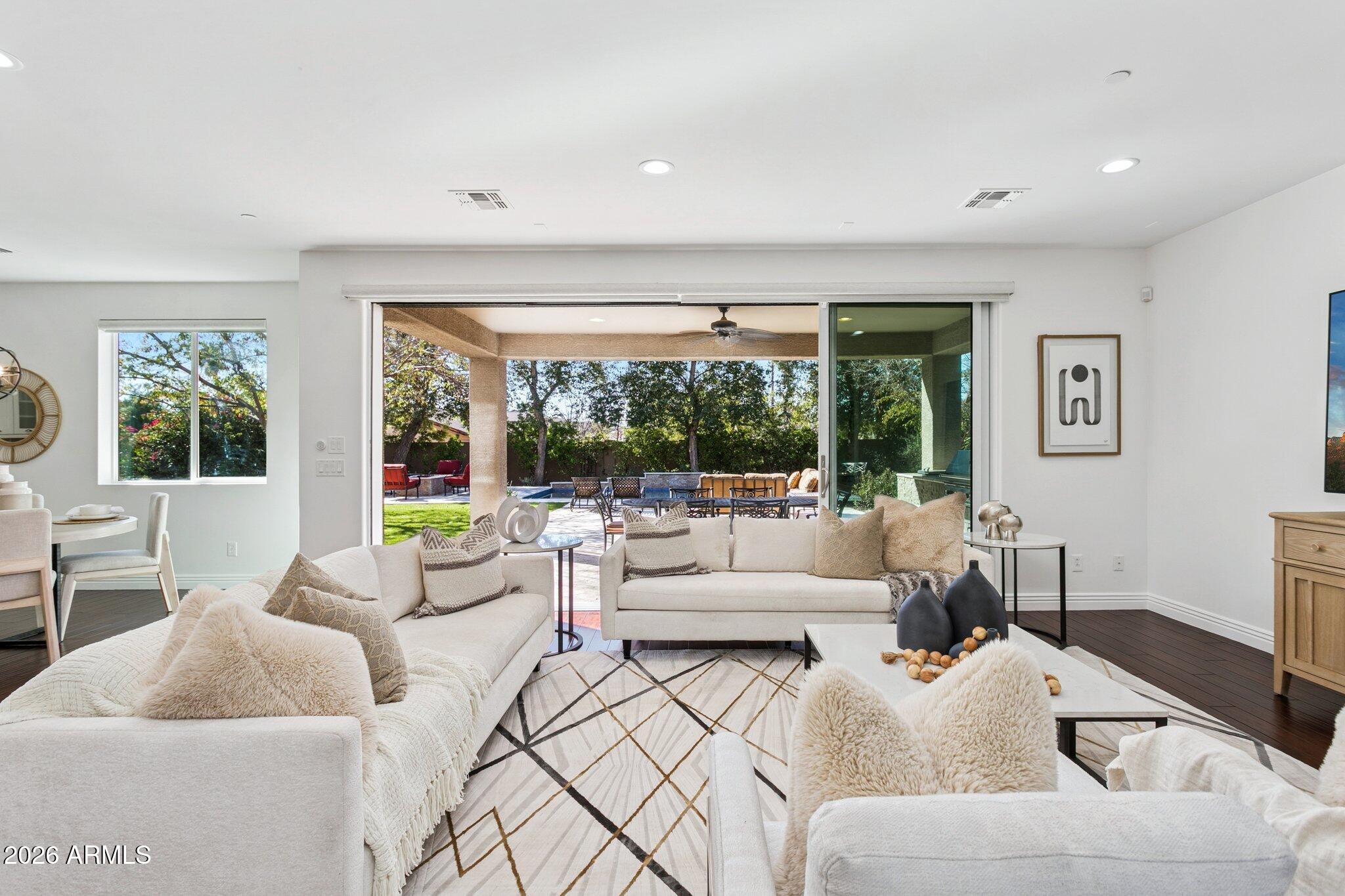 OSBORN CIRCLE AMD - Residential