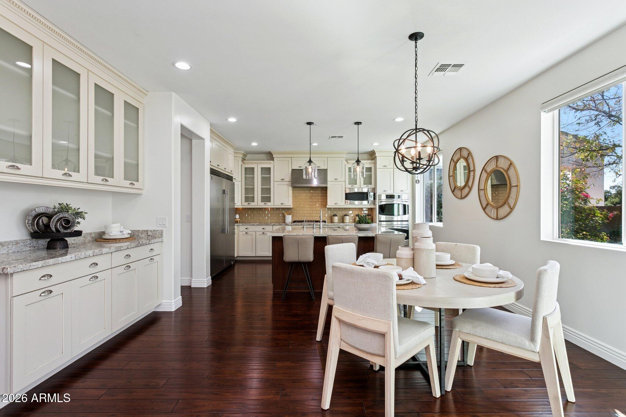 OSBORN CIRCLE AMD - Residential