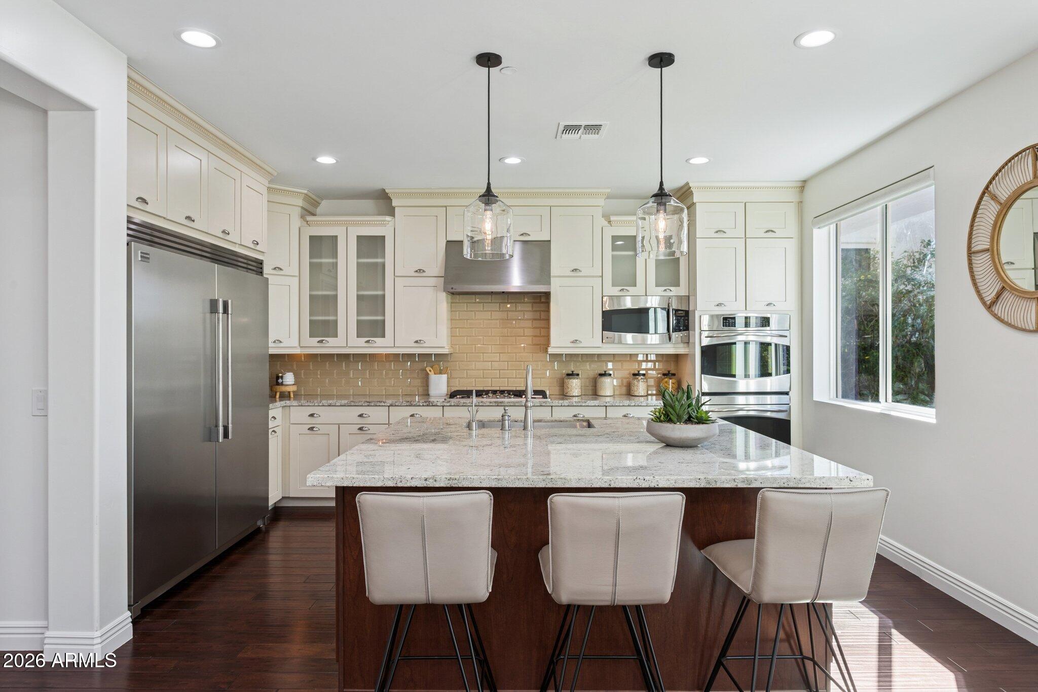 OSBORN CIRCLE AMD - Residential