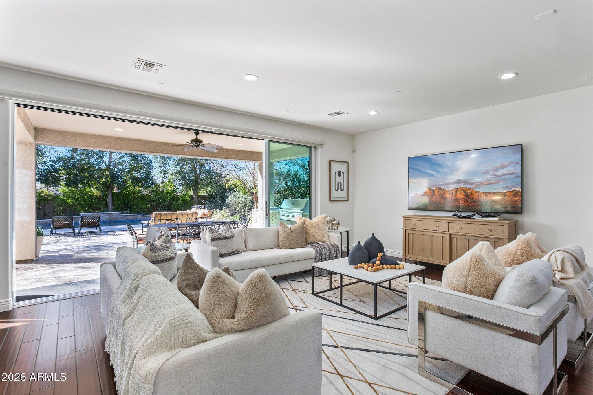 OSBORN CIRCLE AMD - Residential