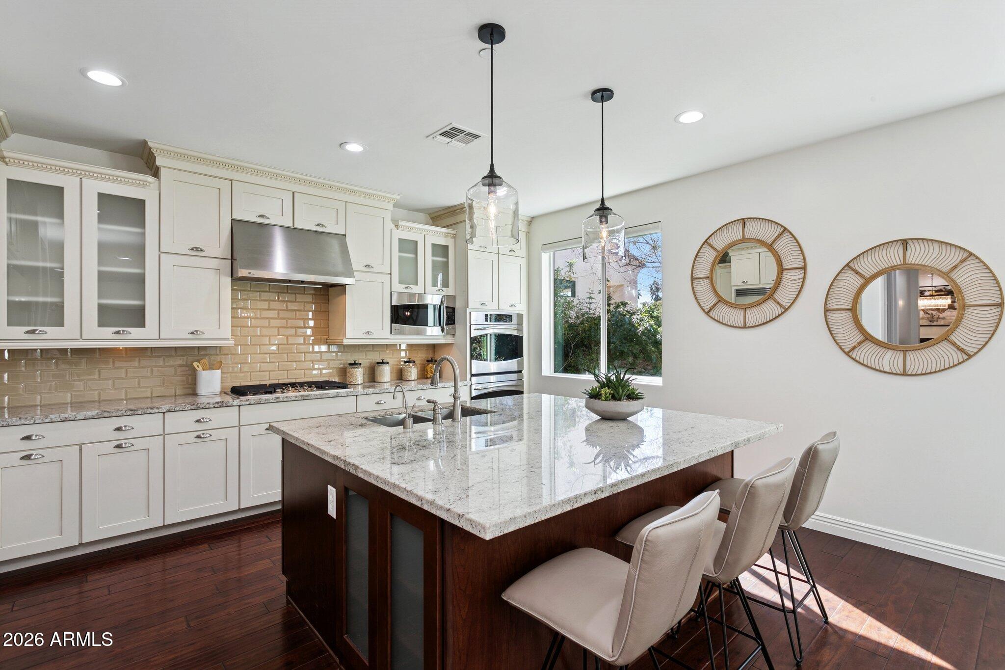 OSBORN CIRCLE AMD - Residential