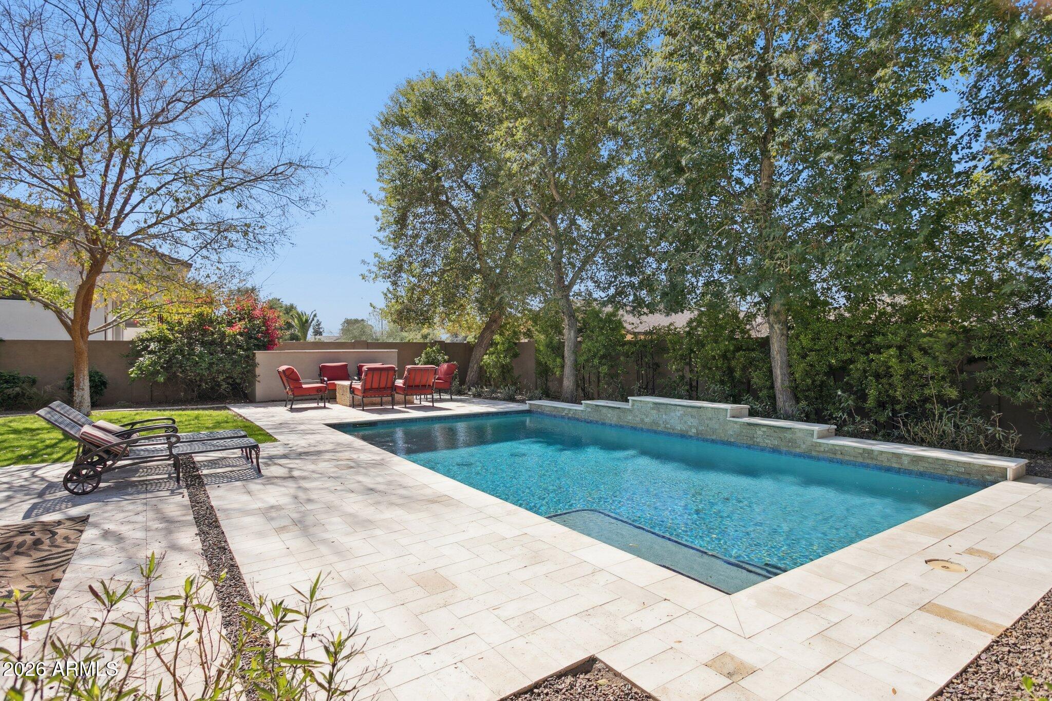 OSBORN CIRCLE AMD - Residential
