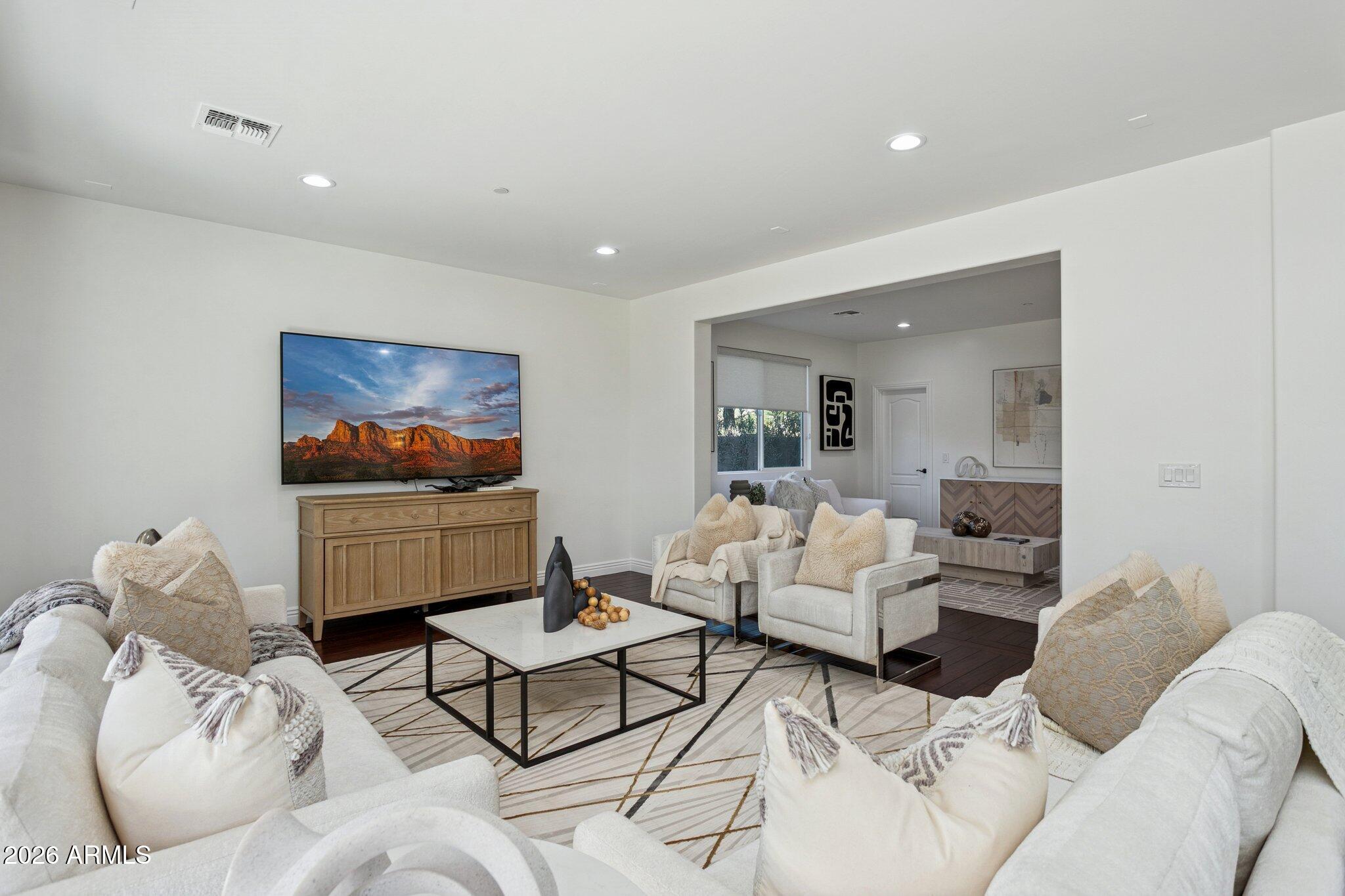 OSBORN CIRCLE AMD - Residential