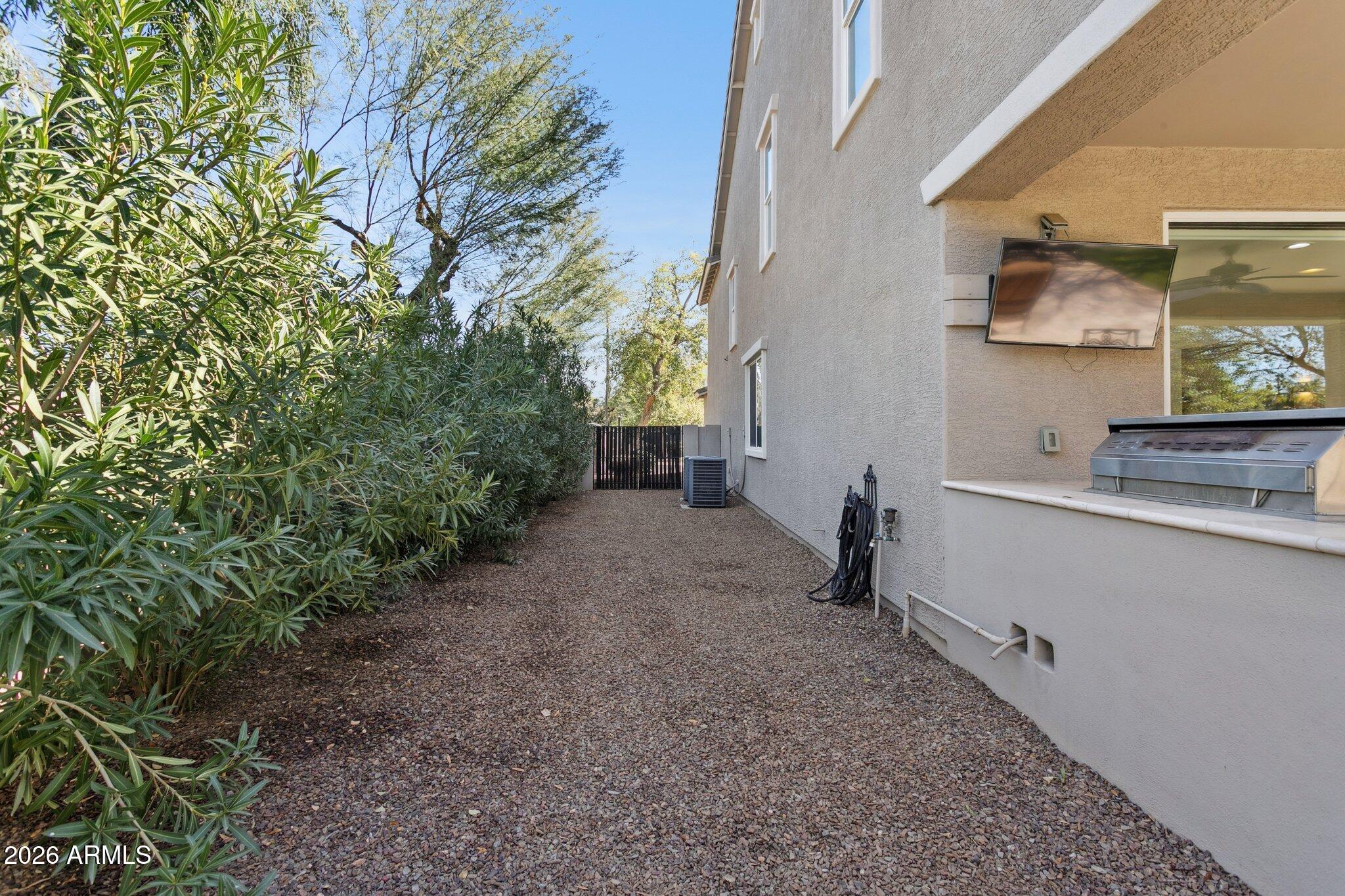 OSBORN CIRCLE AMD - Residential