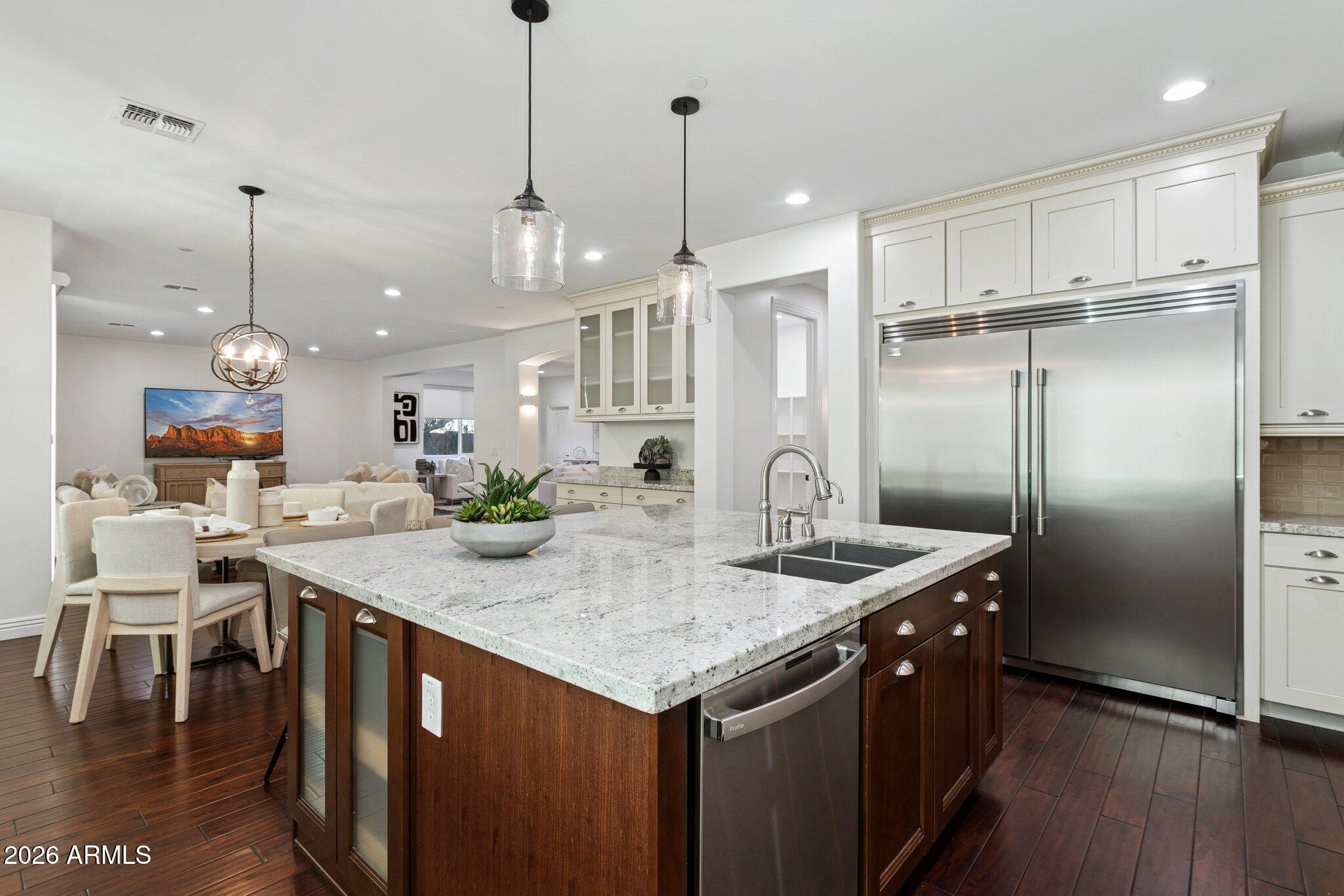 OSBORN CIRCLE AMD - Residential