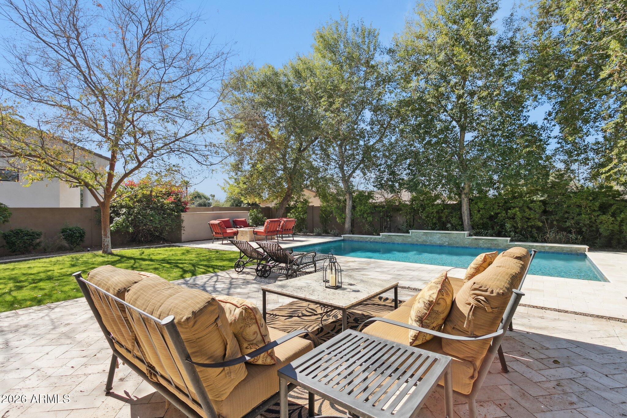 OSBORN CIRCLE AMD - Residential