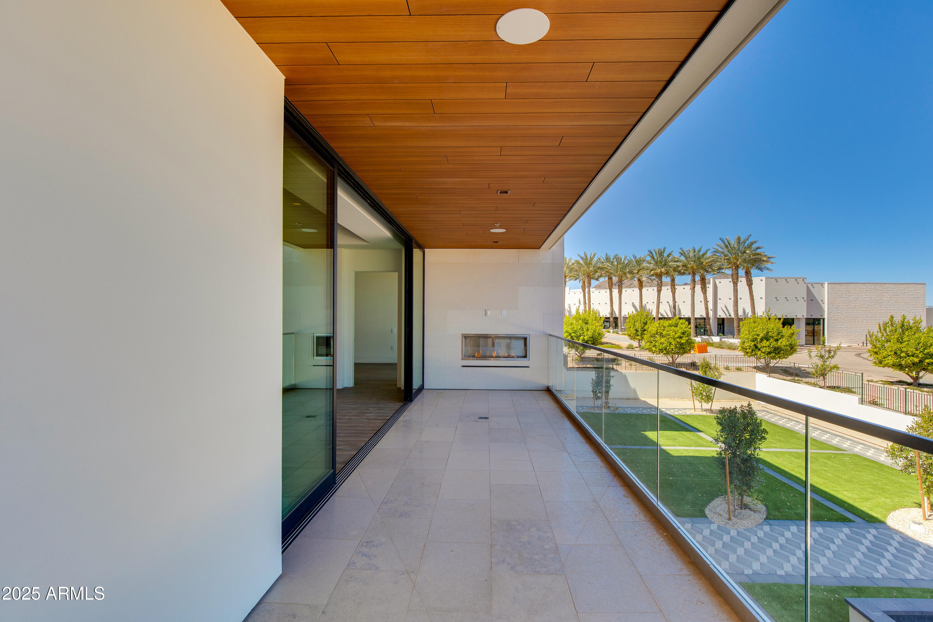 RITZ CARLTON, 7000 EAST LINCOLN VILLAS CONDOMINIUM 1 - Residential