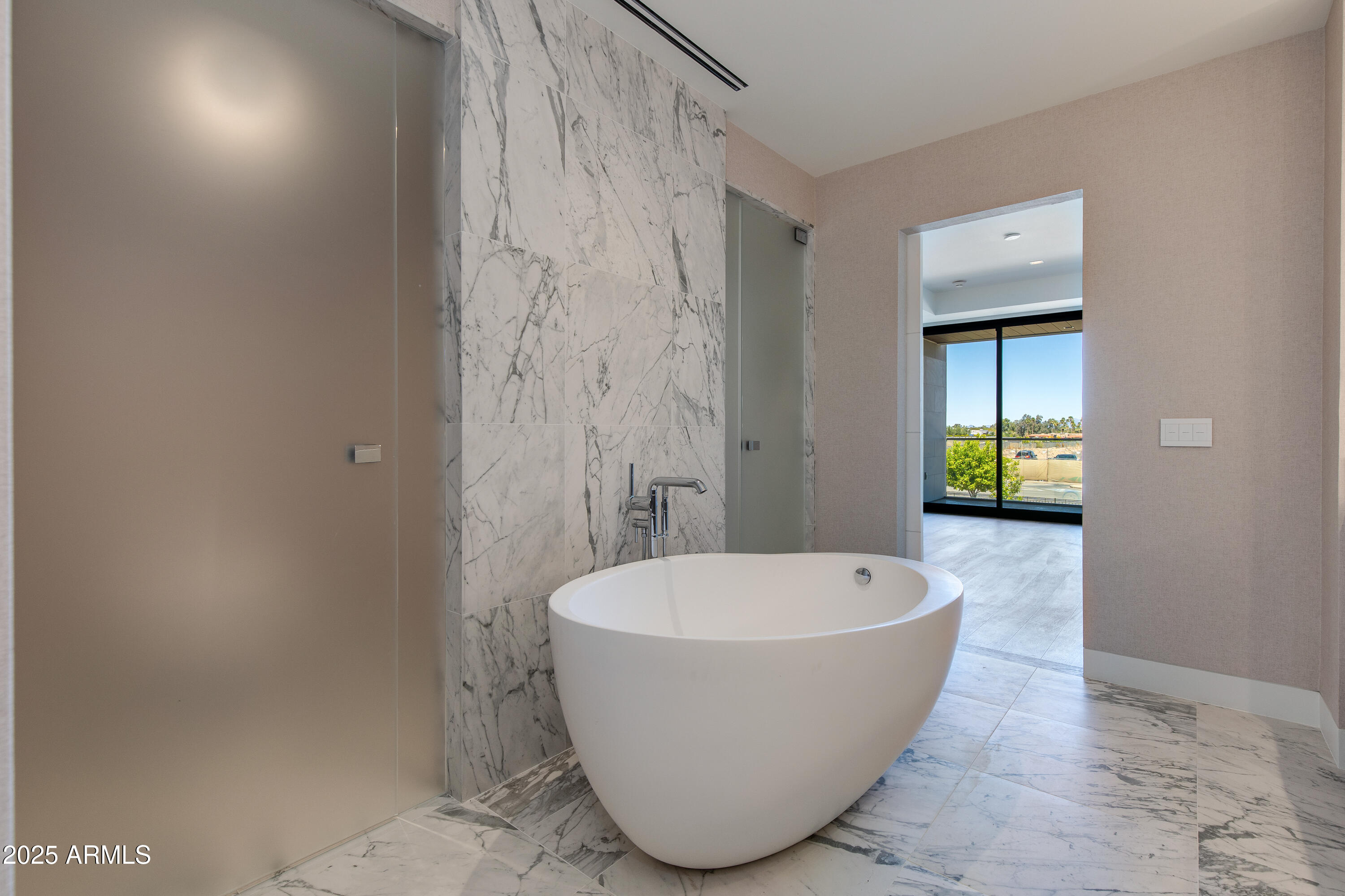 RITZ CARLTON, 7000 EAST LINCOLN VILLAS CONDOMINIUM 1 - Residential