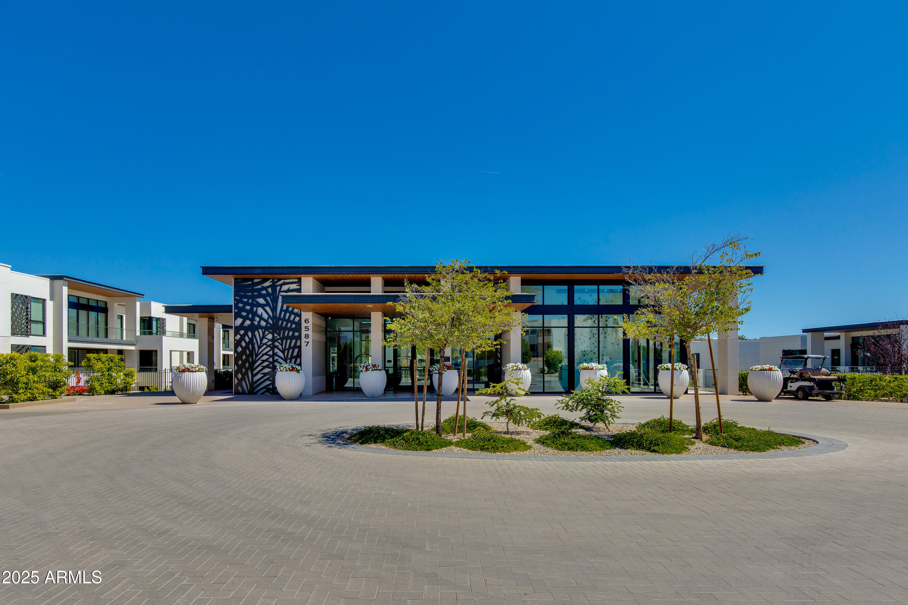 RITZ CARLTON, 7000 EAST LINCOLN VILLAS CONDOMINIUM 1 - Residential