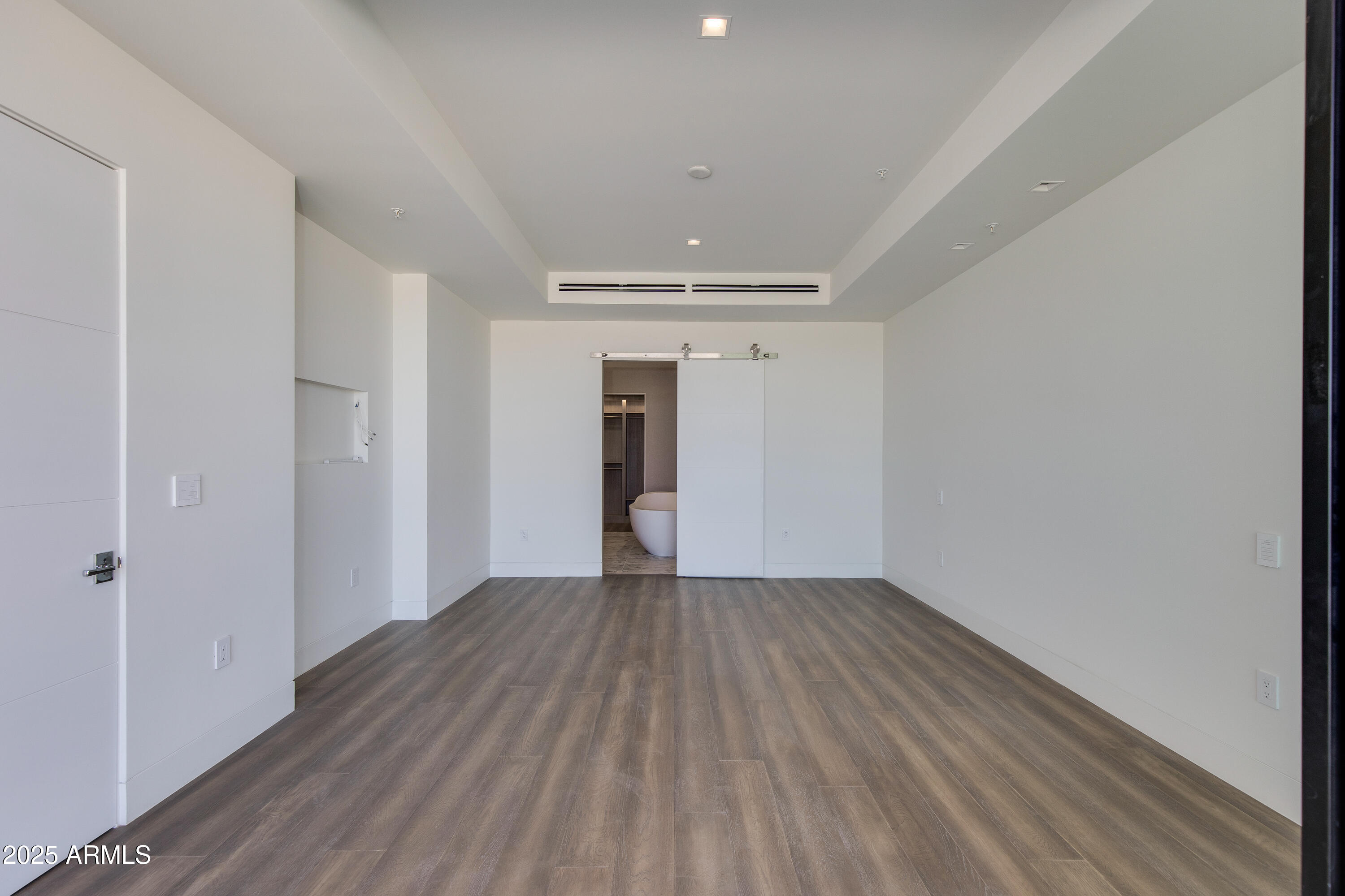 RITZ CARLTON, 7000 EAST LINCOLN VILLAS CONDOMINIUM 1 - Residential