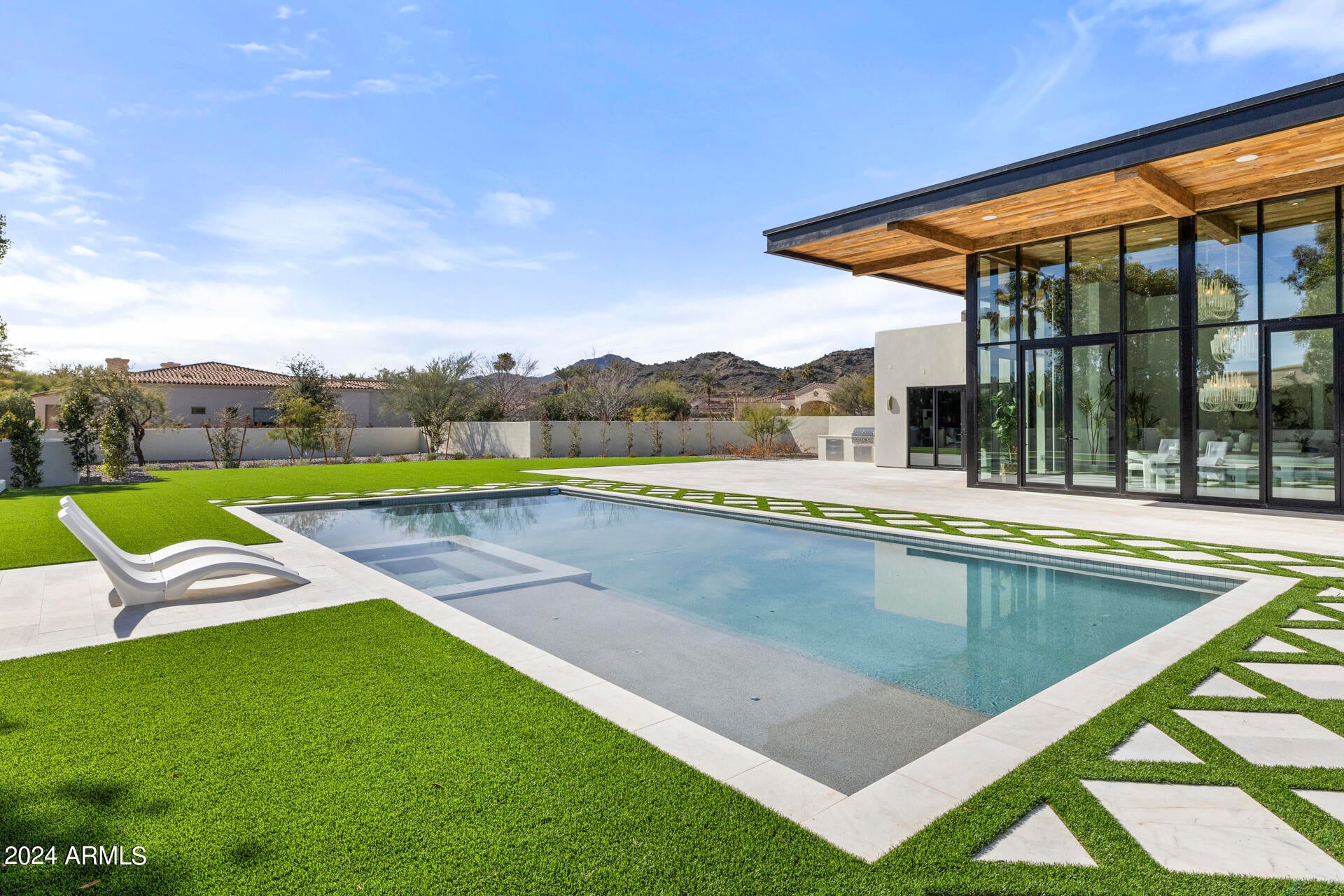 MOCKINGBIRD MEADOWS - Residential