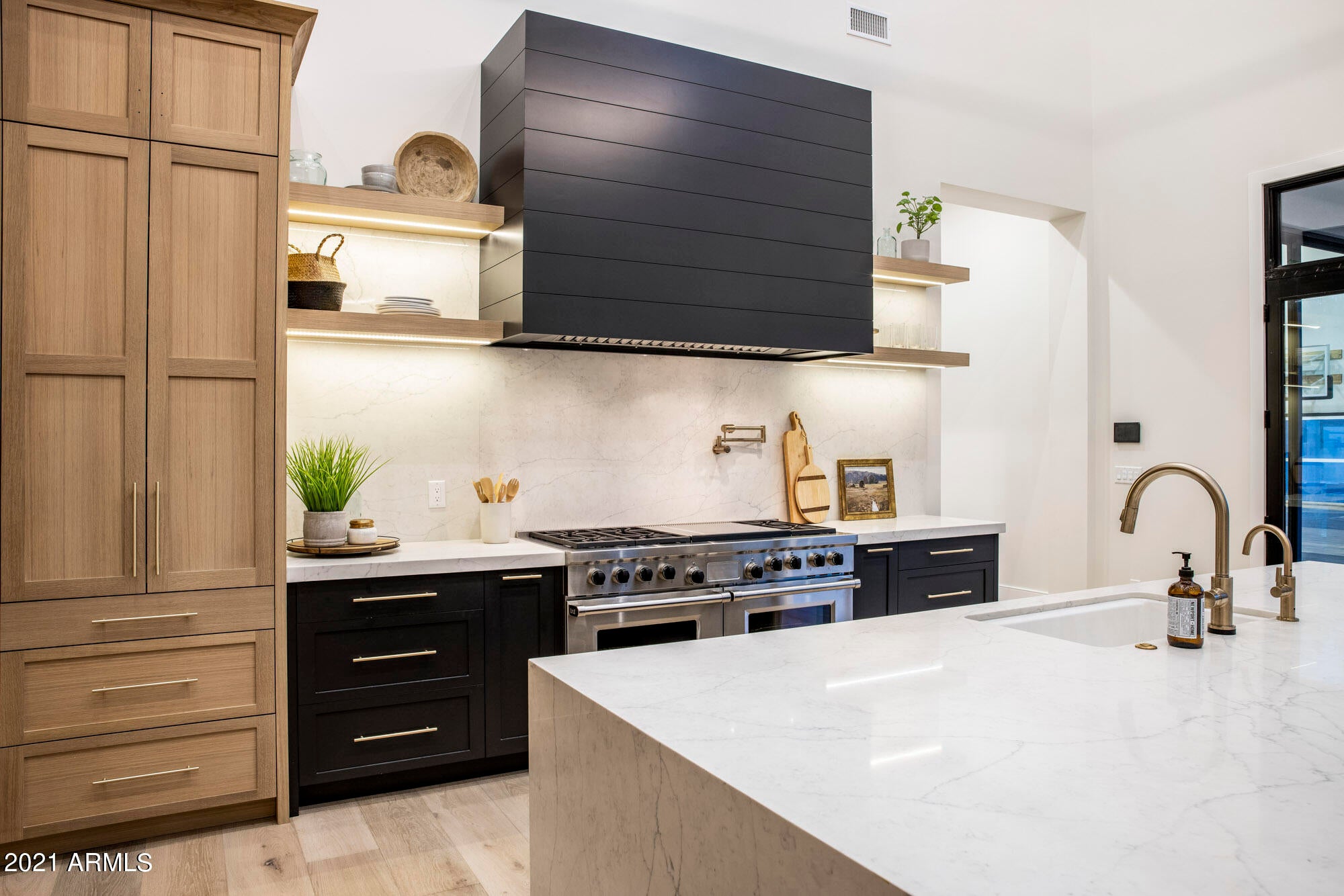 THE PECANS - Residential