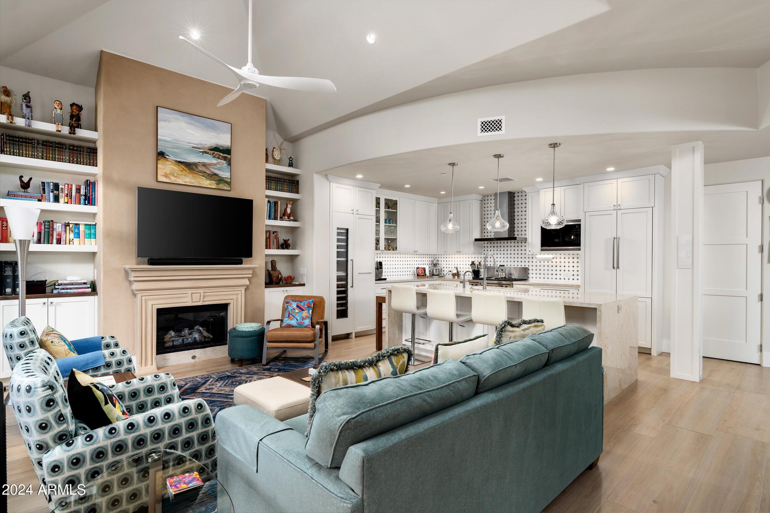FAIRWAY LODGE AT THE BILTMORE CONDOMINIUM AMD - Residential