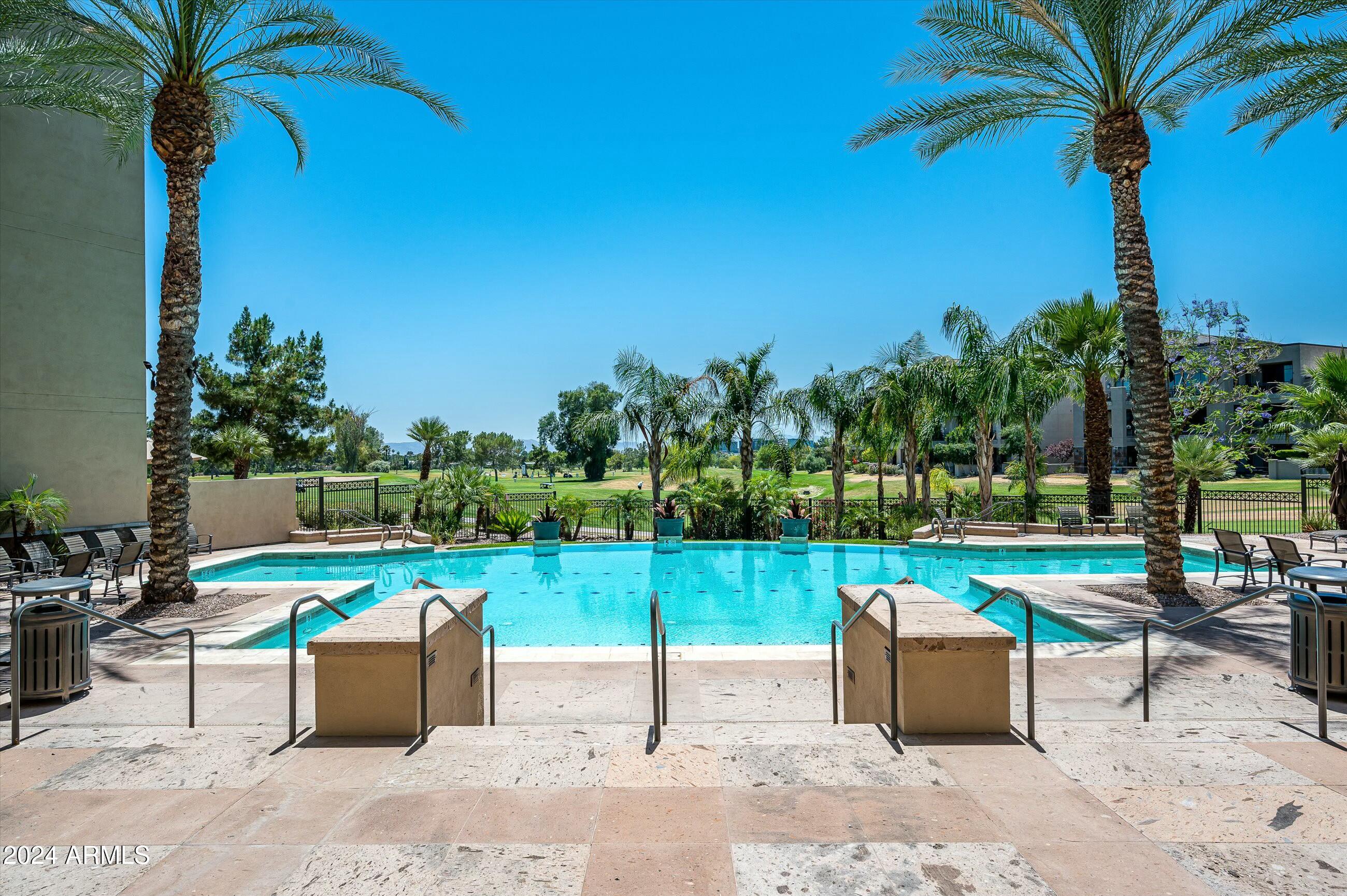 FAIRWAY LODGE AT THE BILTMORE CONDOMINIUM AMD - Residential