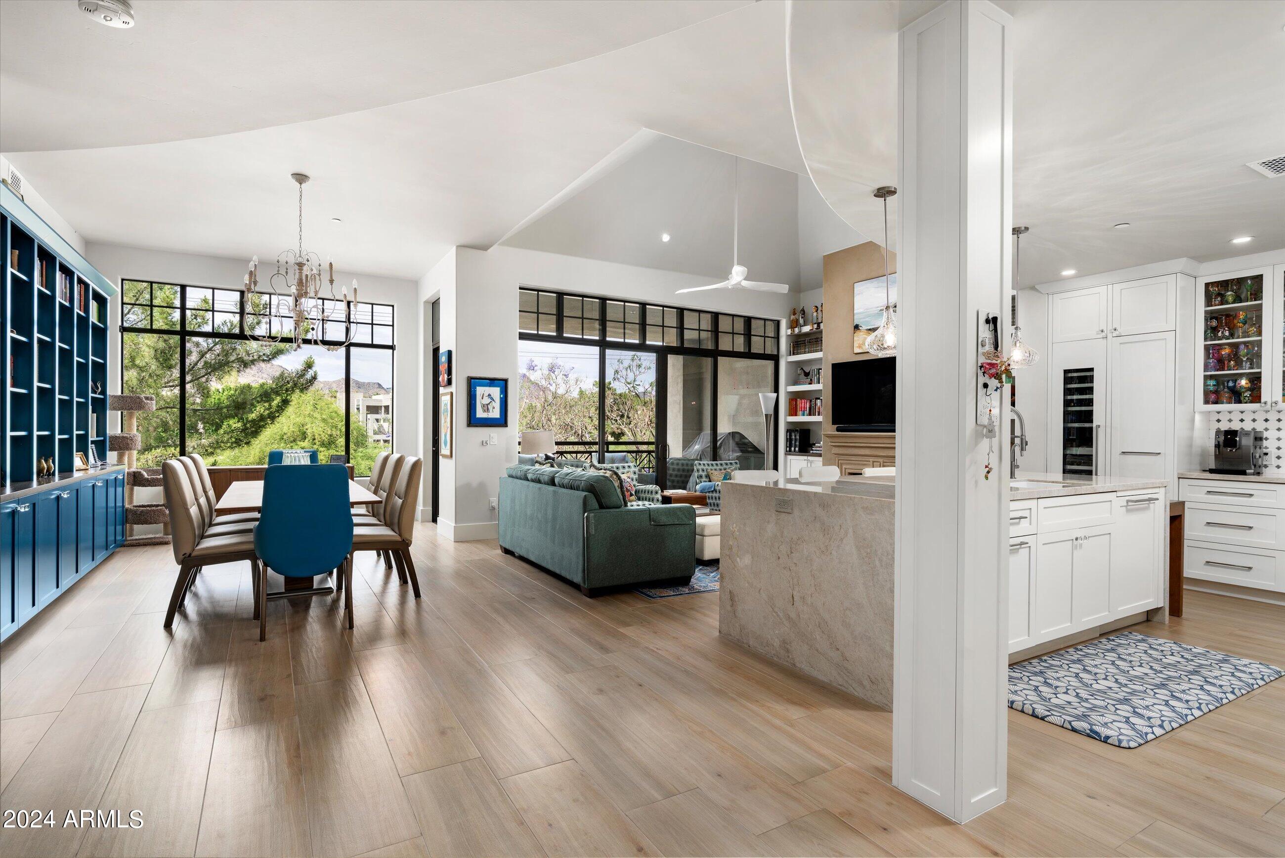 FAIRWAY LODGE AT THE BILTMORE CONDOMINIUM AMD - Residential