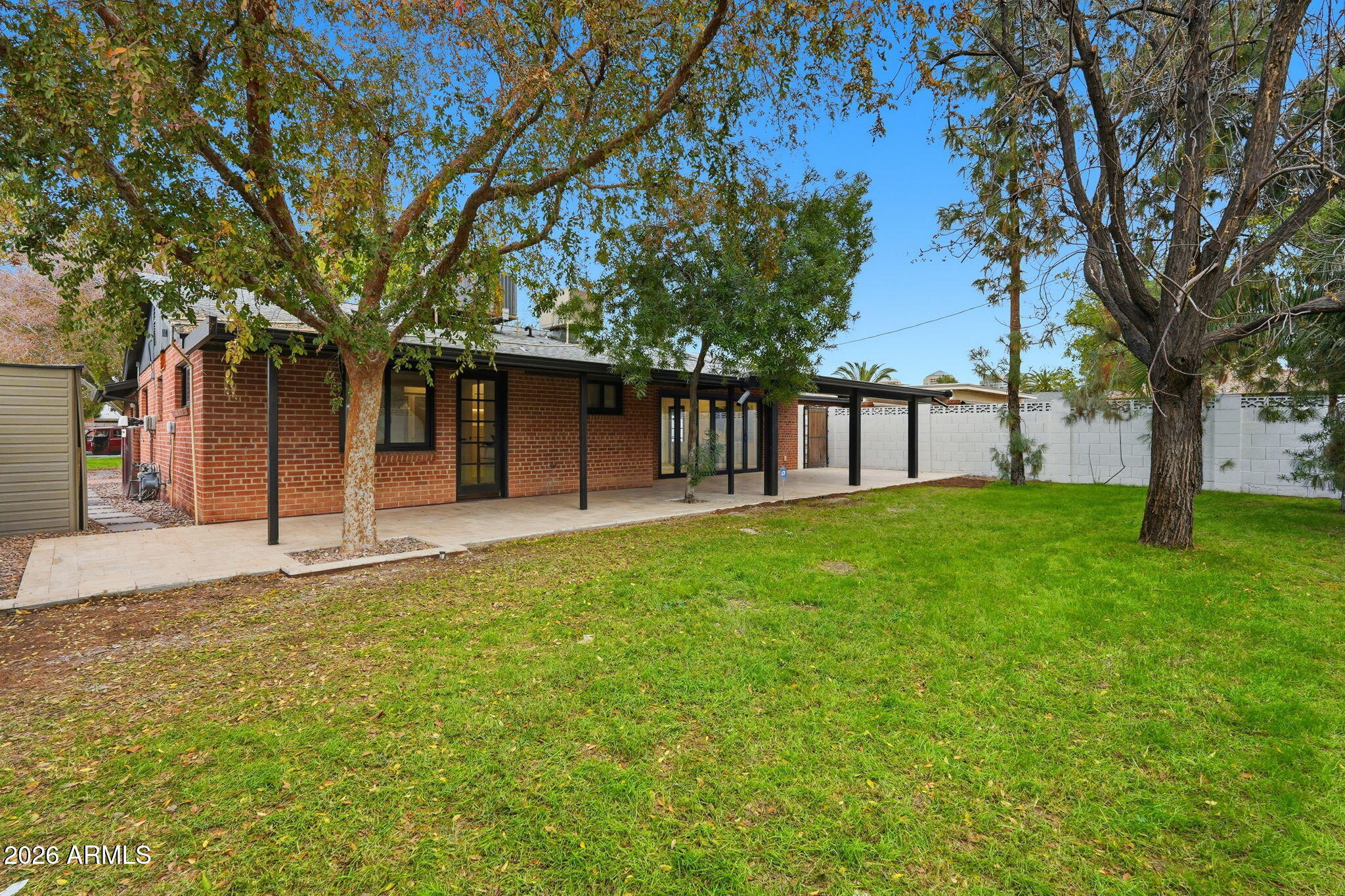 ENCANTO VISTA - Residential