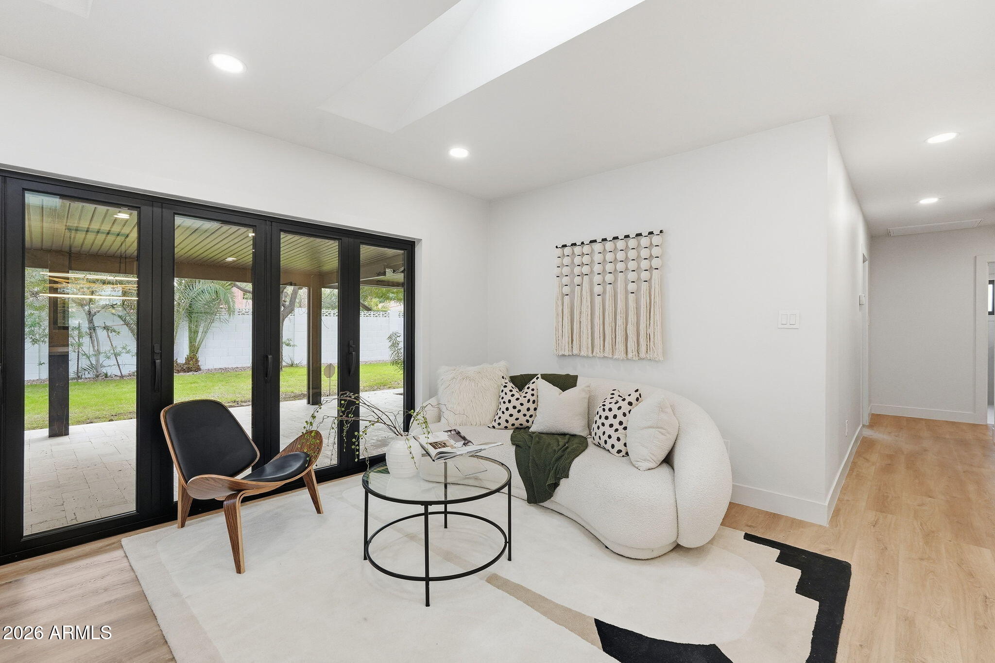 ENCANTO VISTA - Residential