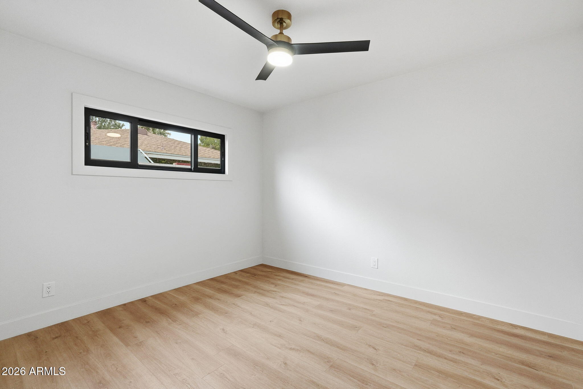 ENCANTO VISTA - Residential