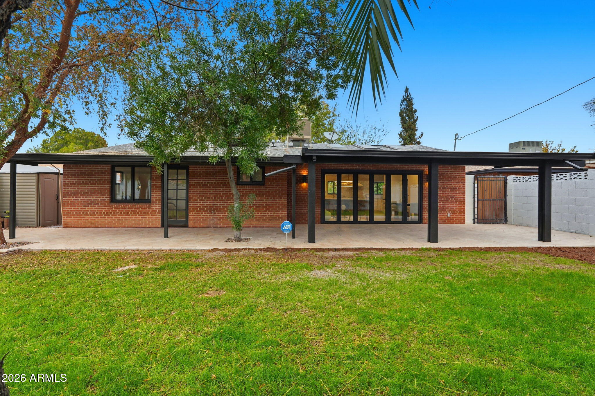 ENCANTO VISTA - Residential