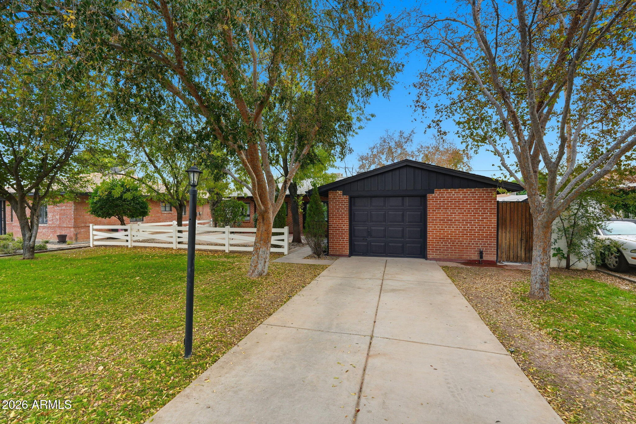 ENCANTO VISTA - Residential