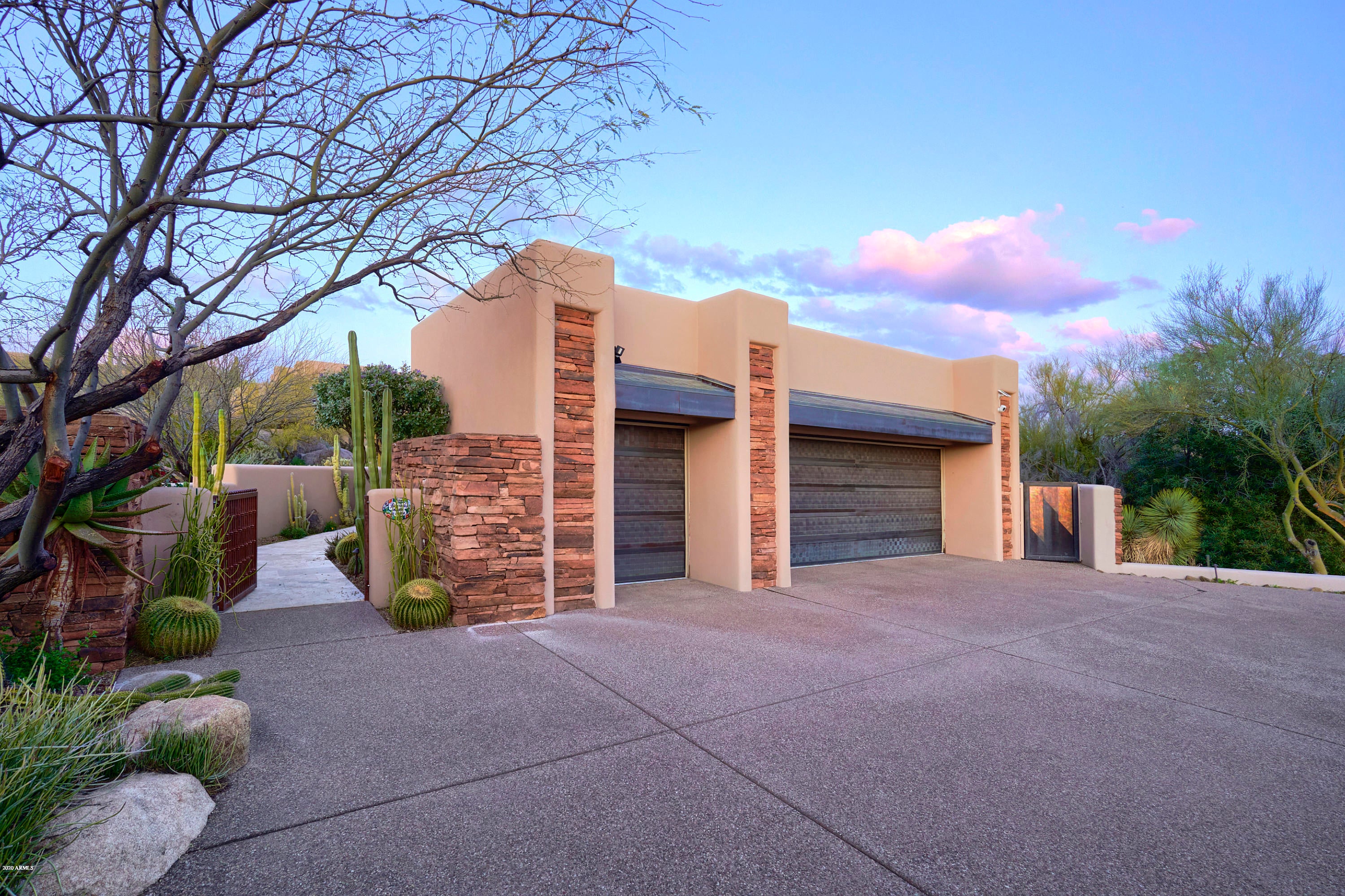 BOULDERS CAREFREE PARCEL E REPLAT LT 1-26 A GI G2 - Residential