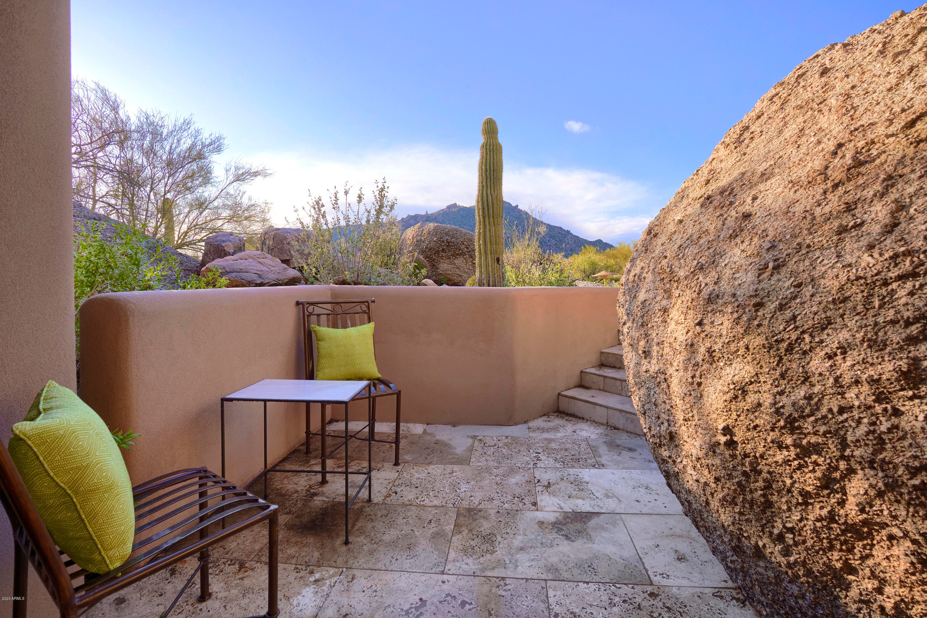 BOULDERS CAREFREE PARCEL E REPLAT LT 1-26 A GI G2 - Residential