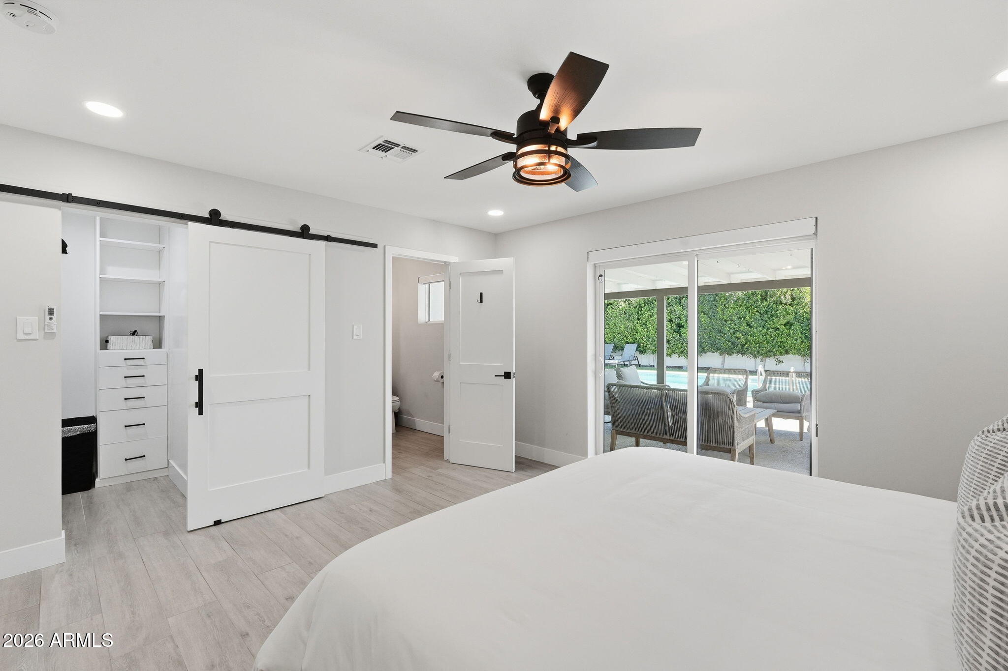 HY-VIEW 4 - Residential