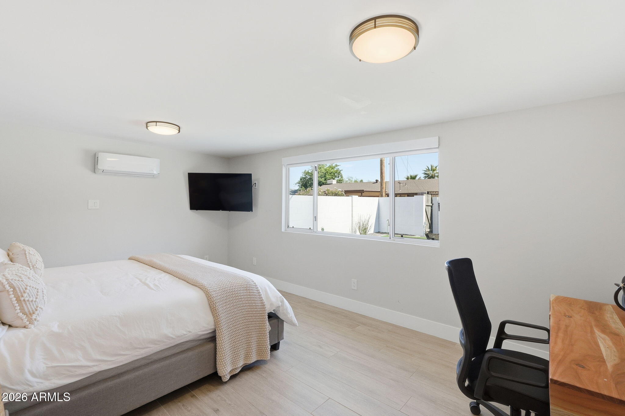 HY-VIEW 4 - Residential