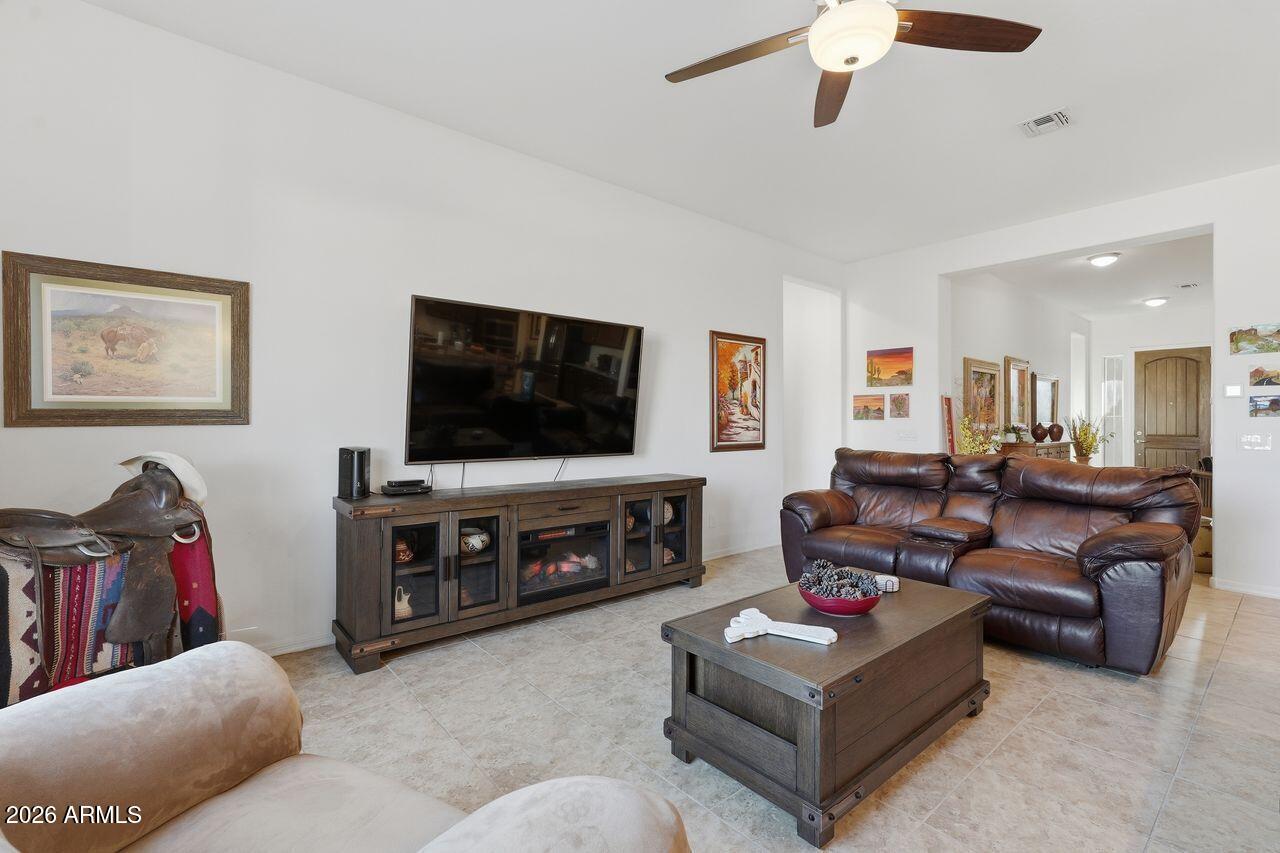 CORONADO VILLAGE AT ESTRELLA MTN RANCH PARCEL 7.6 - Residential